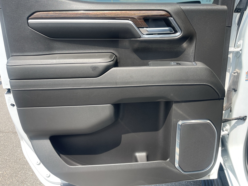 2024 GMC Sierra 1500 Elevation - Photo 18