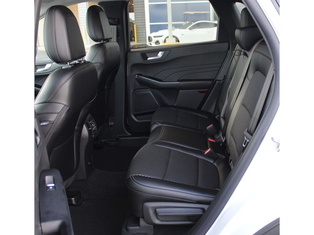 2025 Ford Escape Plug-in hybrid PHEV - Photo 17