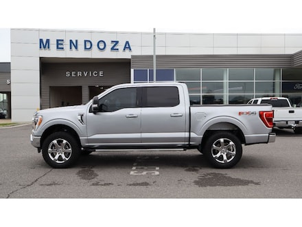 2022 Ford F-150 XLT Crew Cab