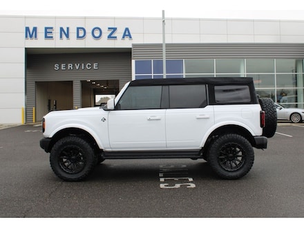 2025 Ford Bronco Outer Banks Sport Utility