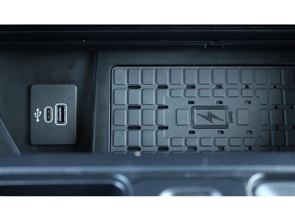 2025 Ford F-150 Raptor - Photo 30