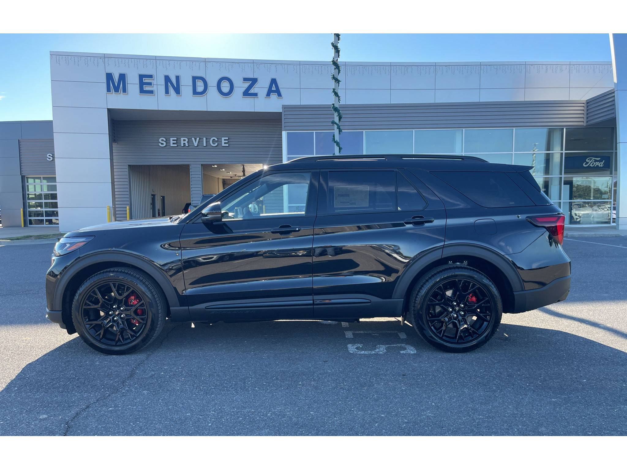 2027 Ford Explorer ST Sport Utility