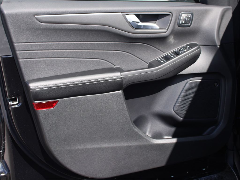2025 Ford Escape Active - Photo 25