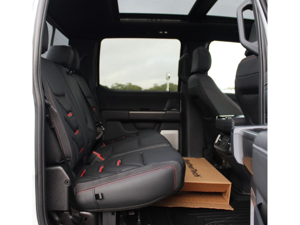 2025 Ford F-150 Lariat - Photo 25