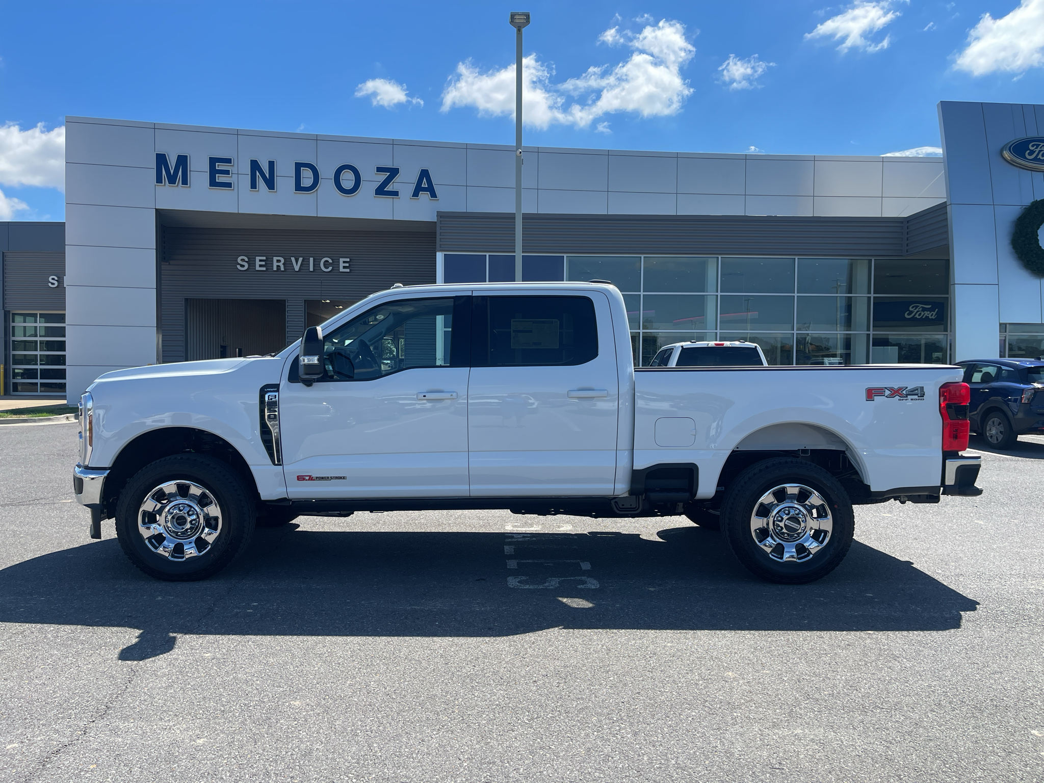 2027 Ford F-250 Lariat Crew Cab