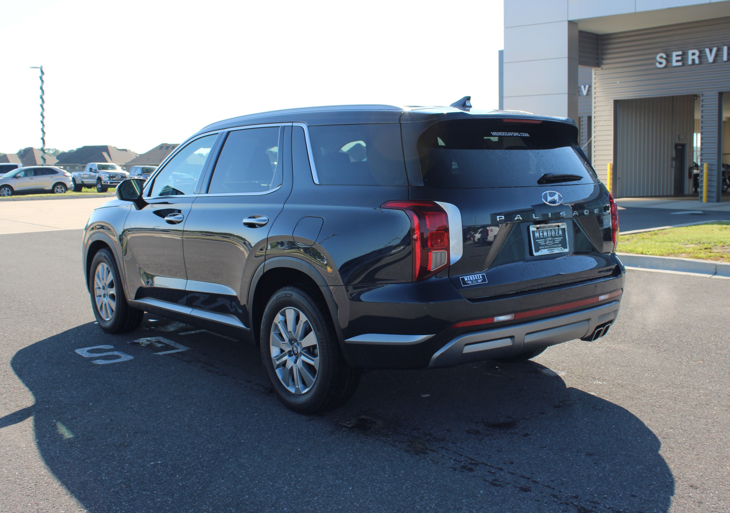 Used 2024 Hyundai Palisade SEL with VIN KM8R2DGE1RU660866 for sale in Maurice, LA