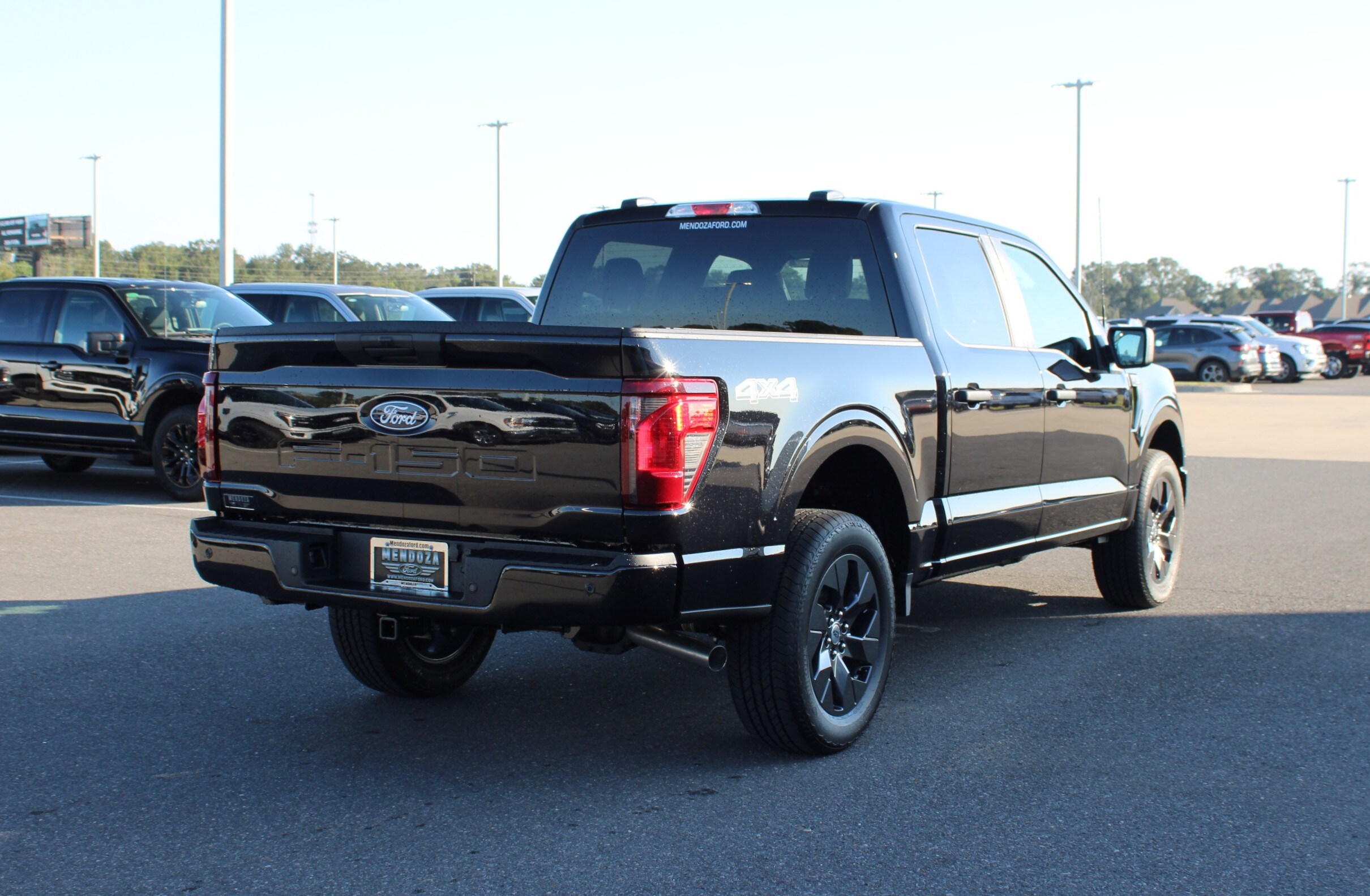 2025 Ford F-150 STX photo 4