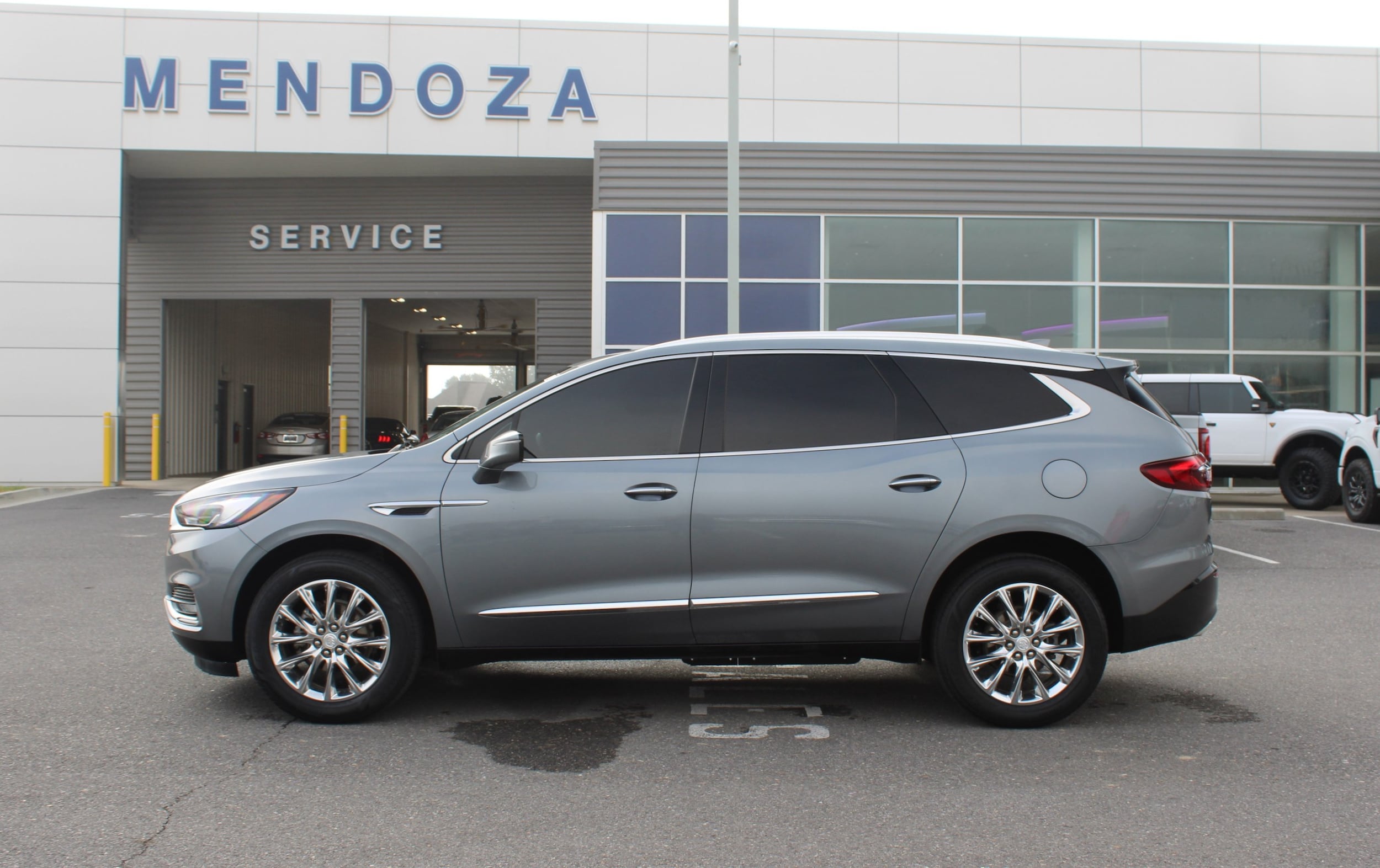2021 Buick Enclave Essence