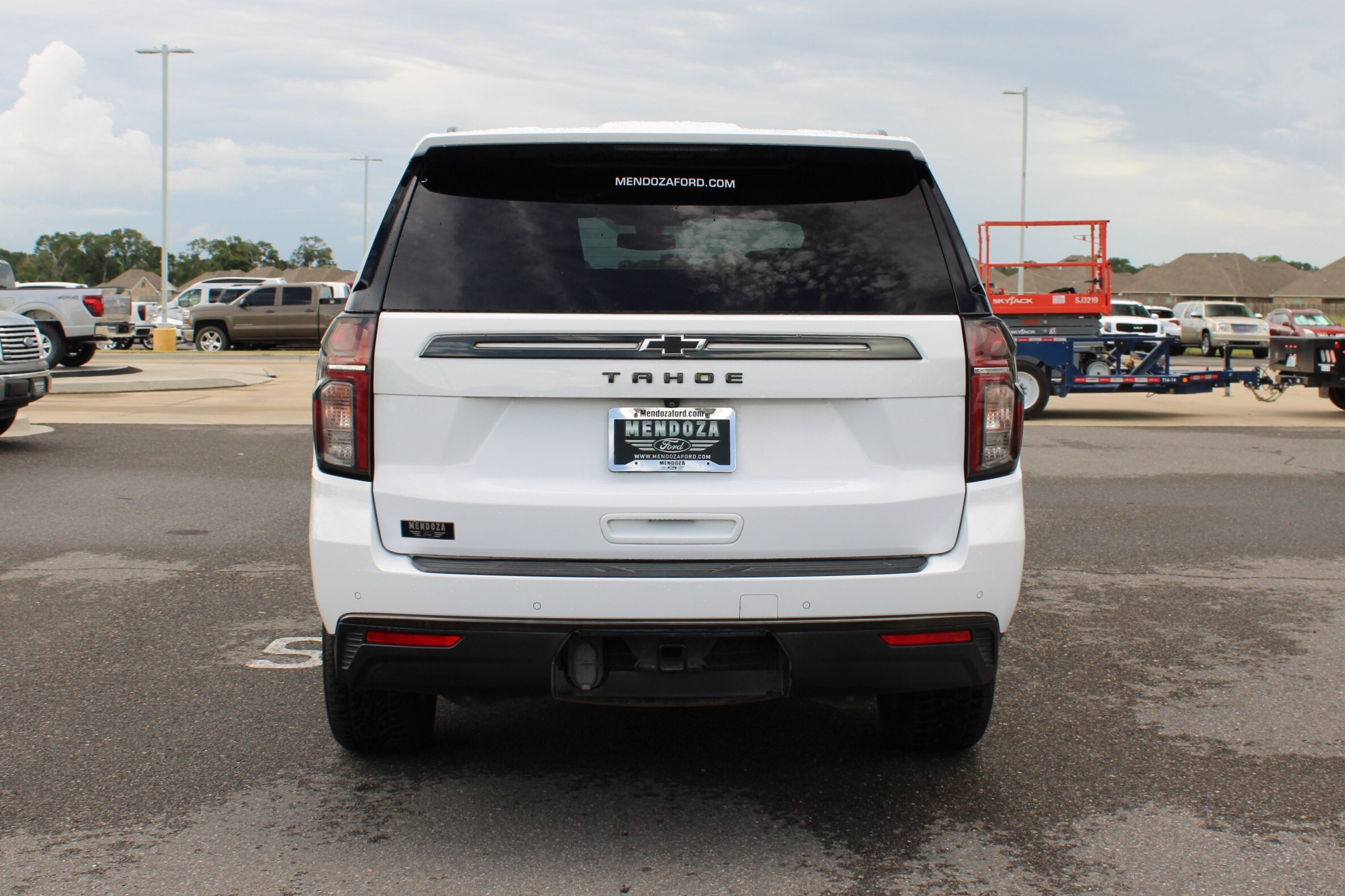 2021 Chevrolet Tahoe Z71 photo 3