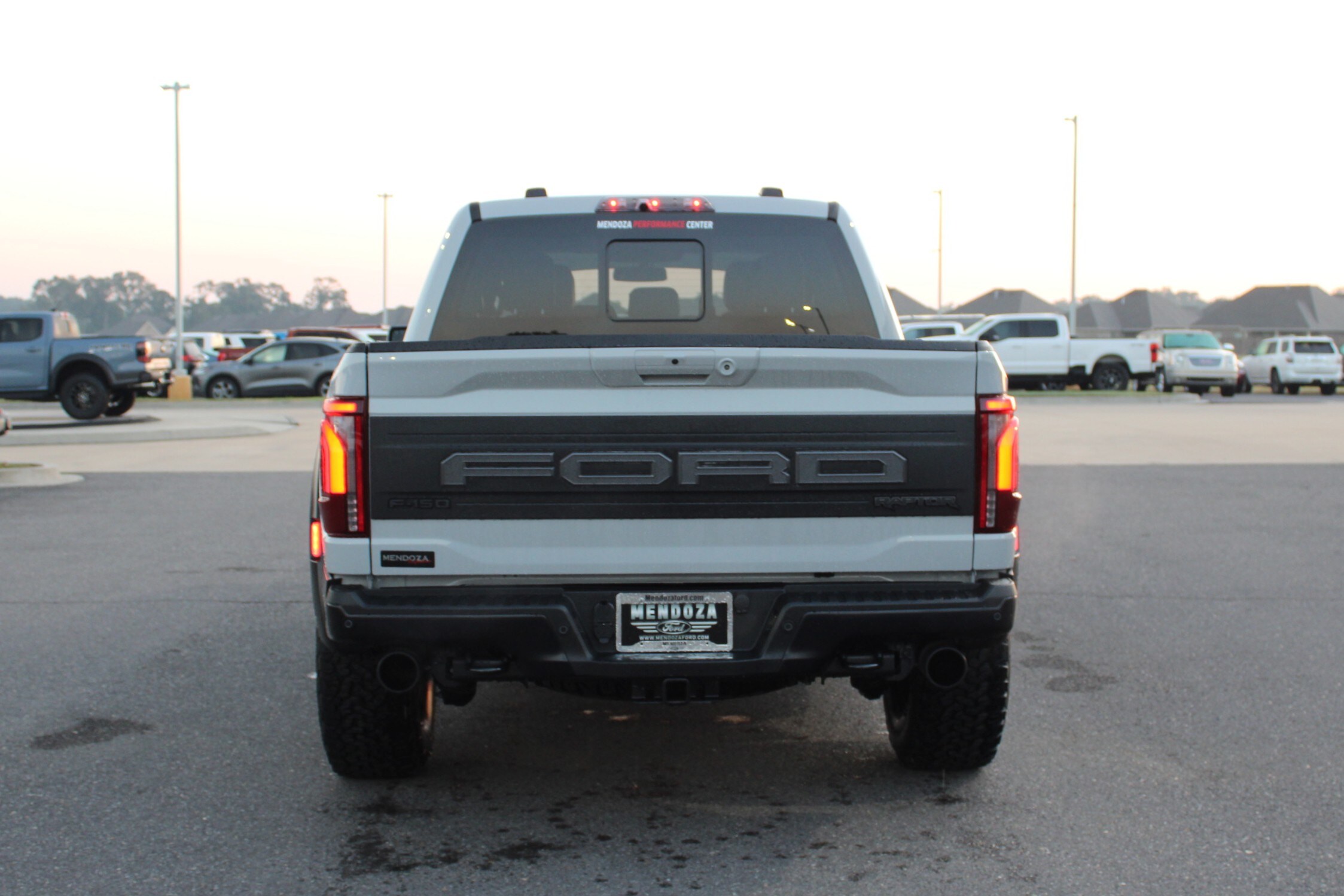 2024 Ford F-150 Raptor photo 3
