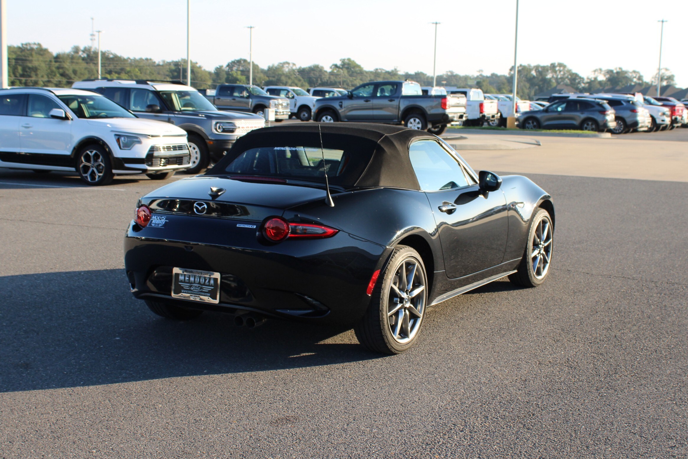 2023 Mazda MX-5 Miata Miata Grand Touring photo 4