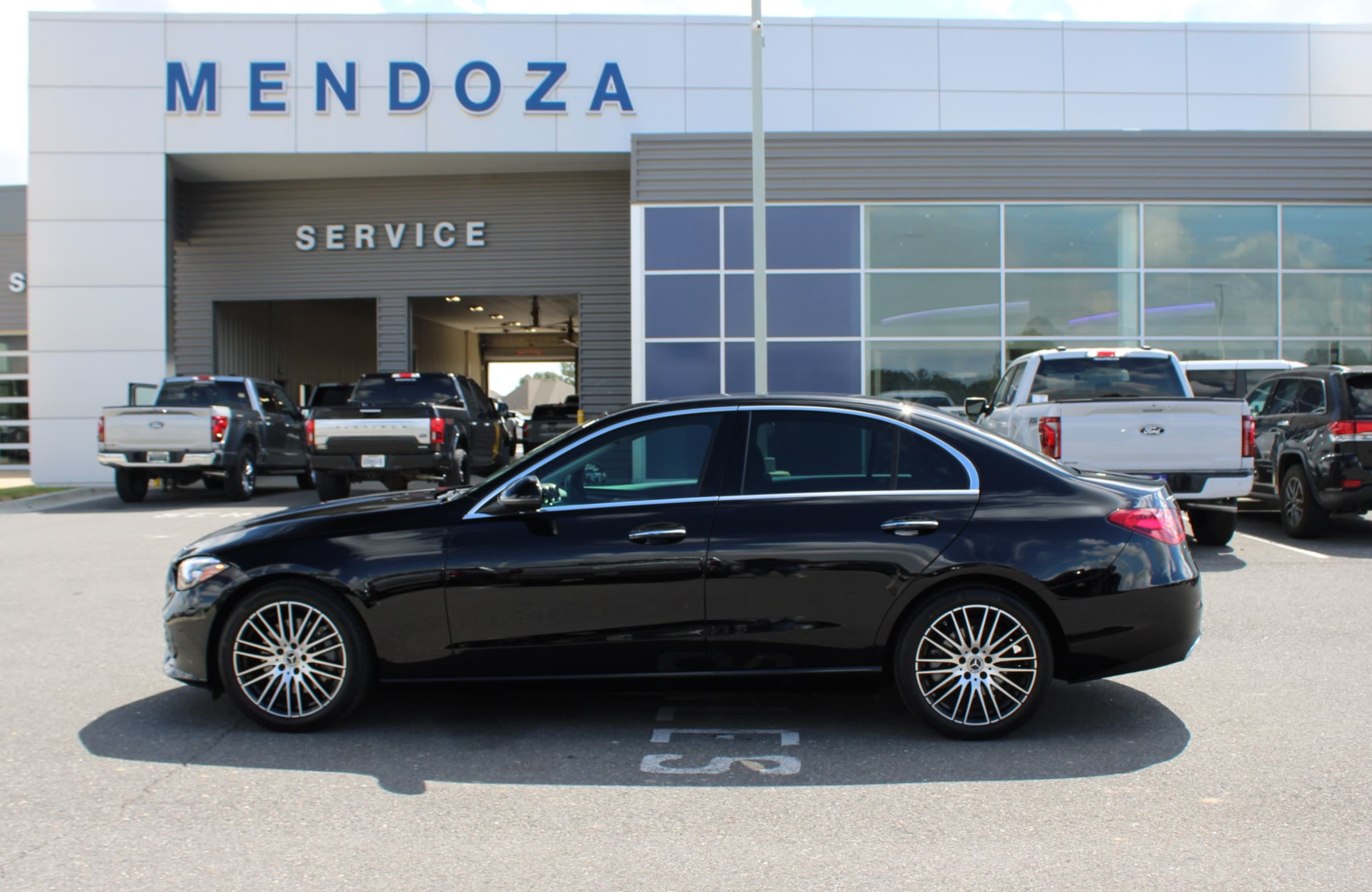 2024 Mercedes-Benz C-Class Sedan C 300's photo