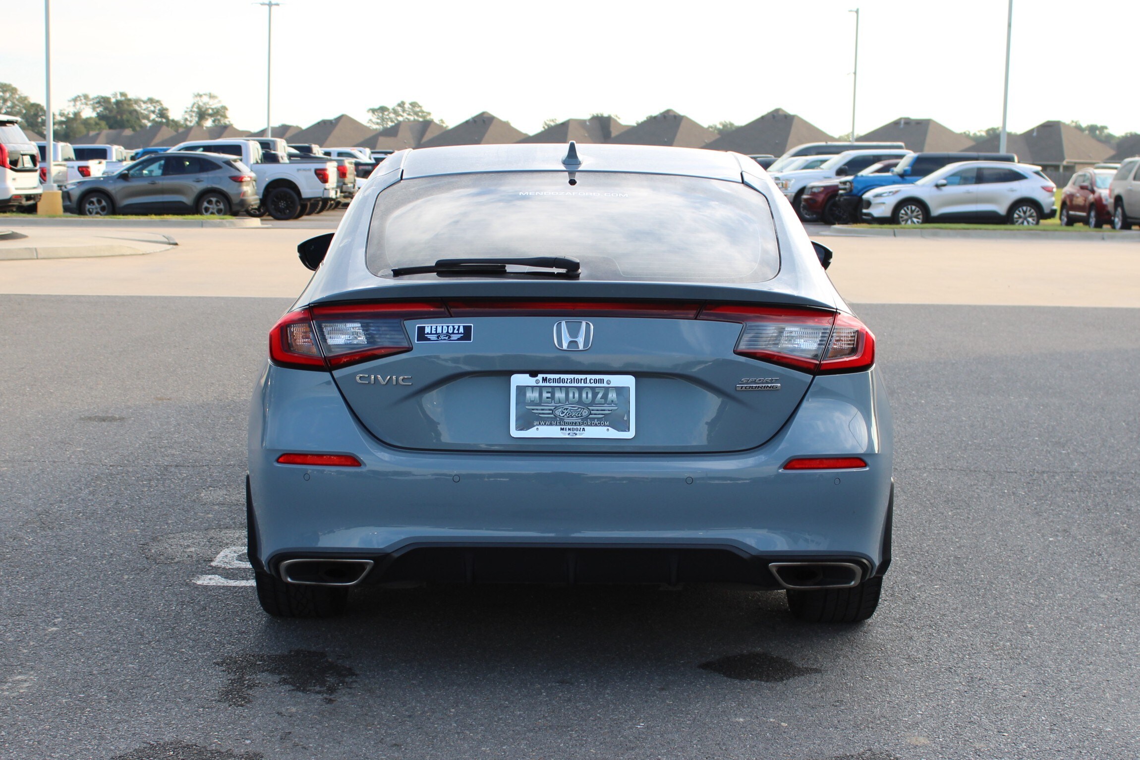 2023 Honda Civic Sport Touring Hatchback photo 3