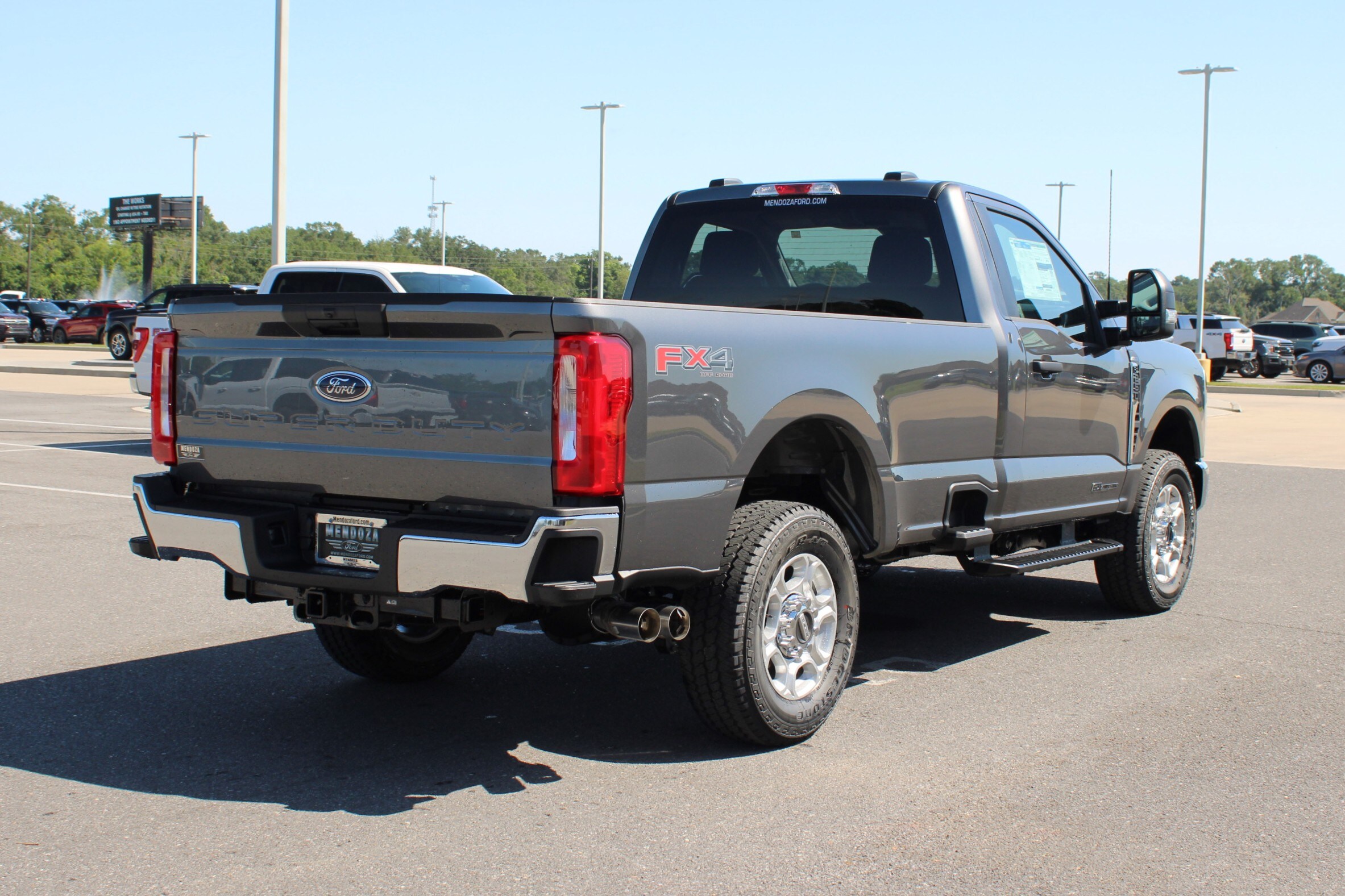 2025 Ford F-250 XLT photo 4