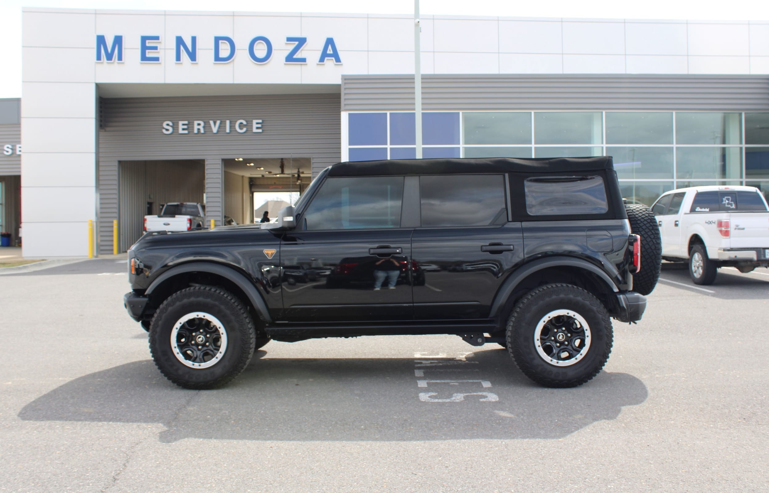 2024 Ford Bronco Badlands 4x4's photo