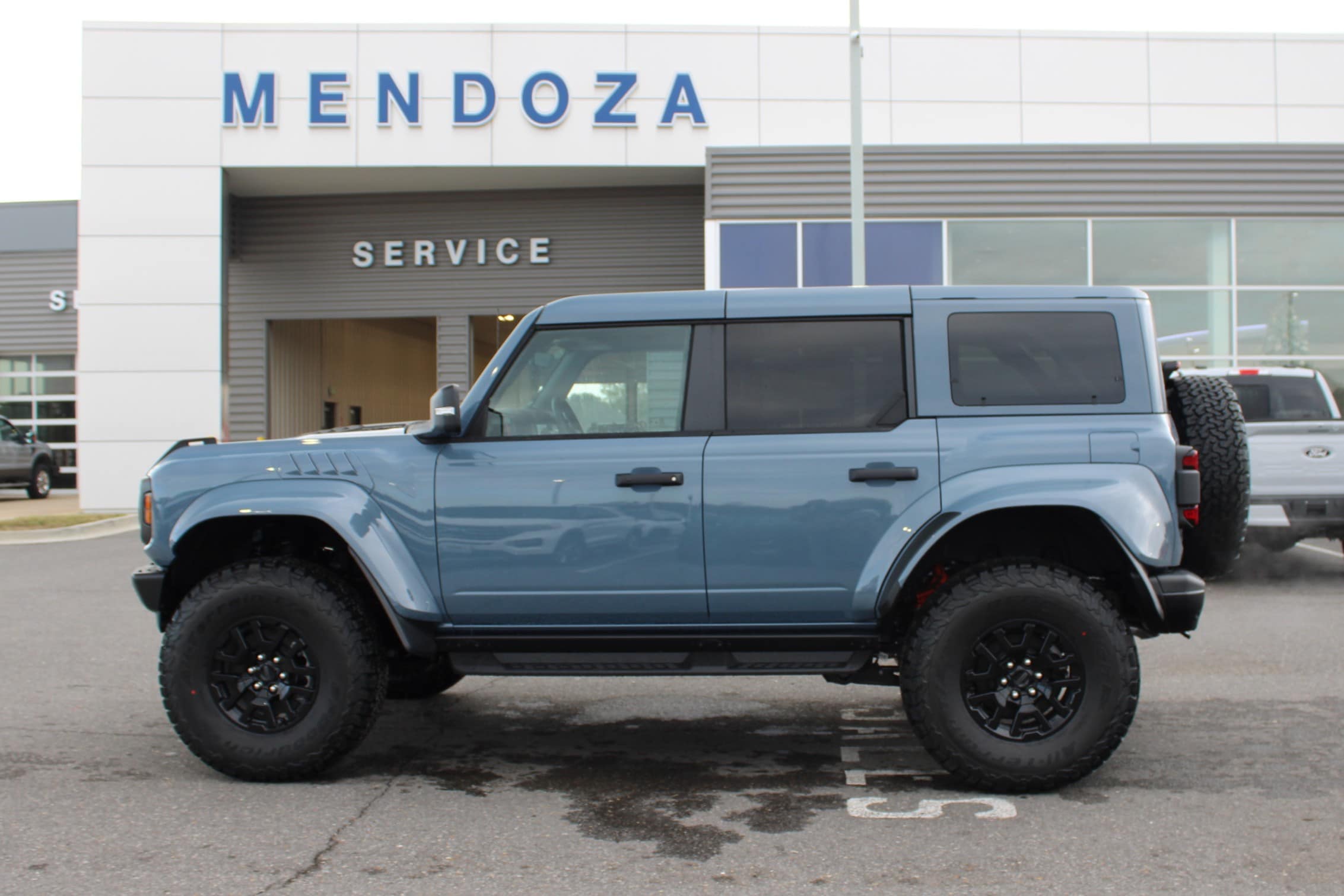 2025 Ford Bronco 4-Door Raptor's photo