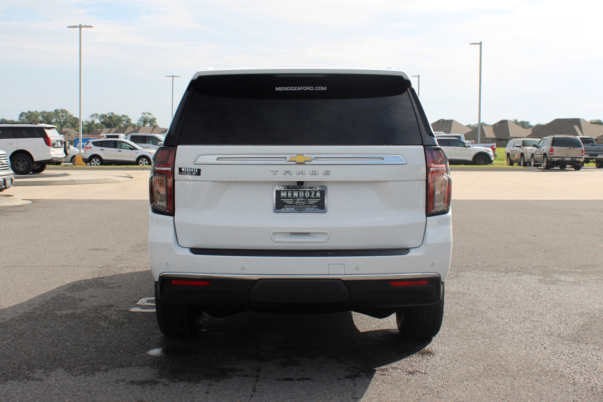 2023 Chevrolet Tahoe LS photo 3