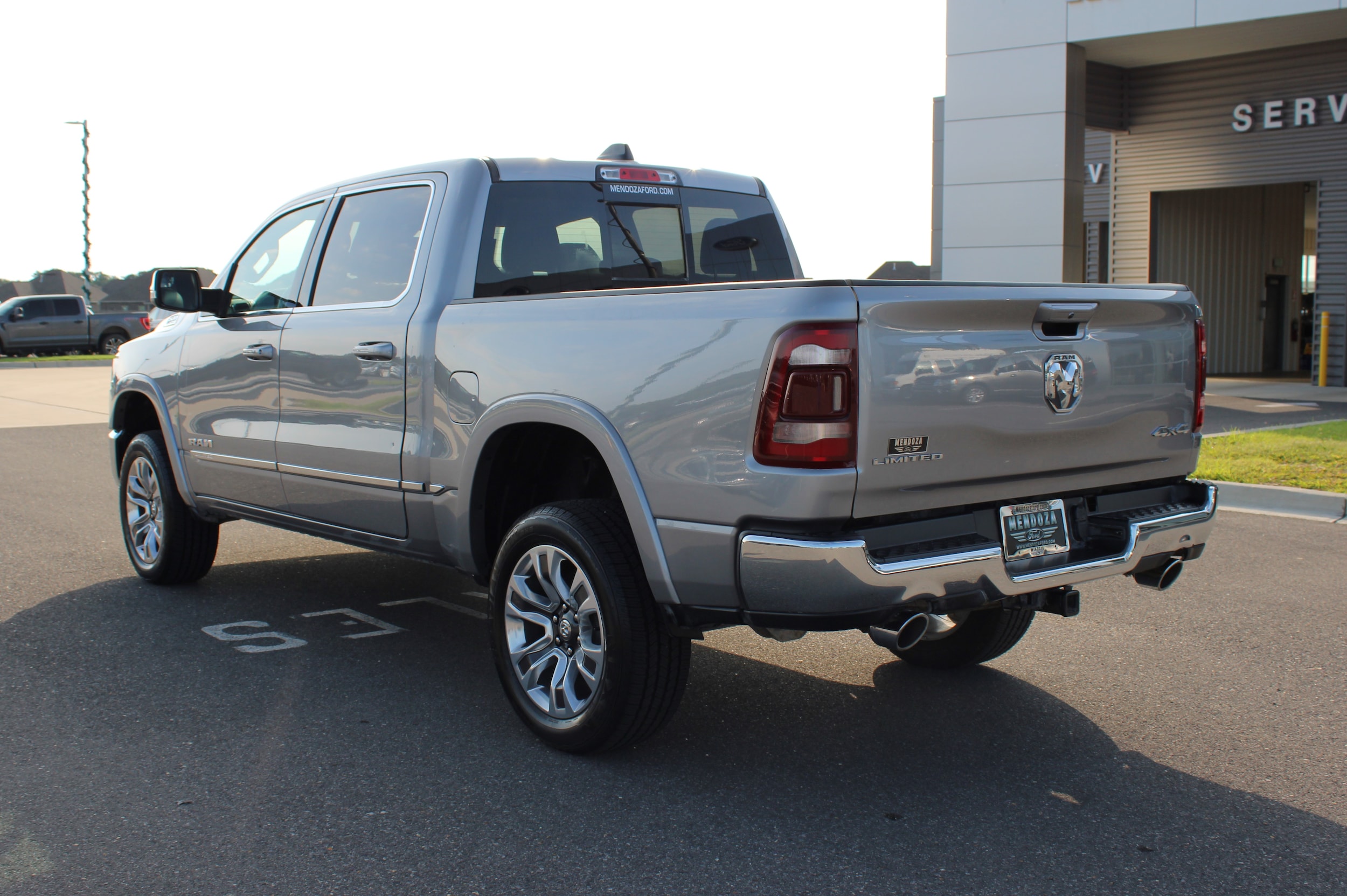 Used 2024 RAM Ram 1500 Pickup Limited with VIN 1C6SRFHT7RN162585 for sale in Maurice, LA