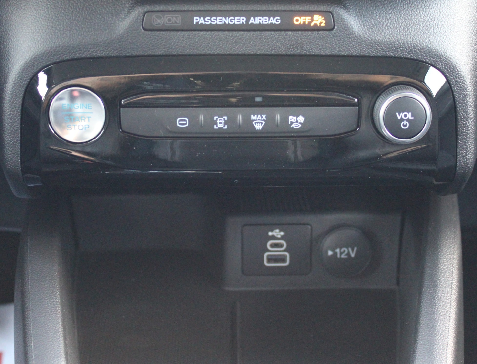 2025 Ford Escape Plug-in hybrid PHEV - Photo 26