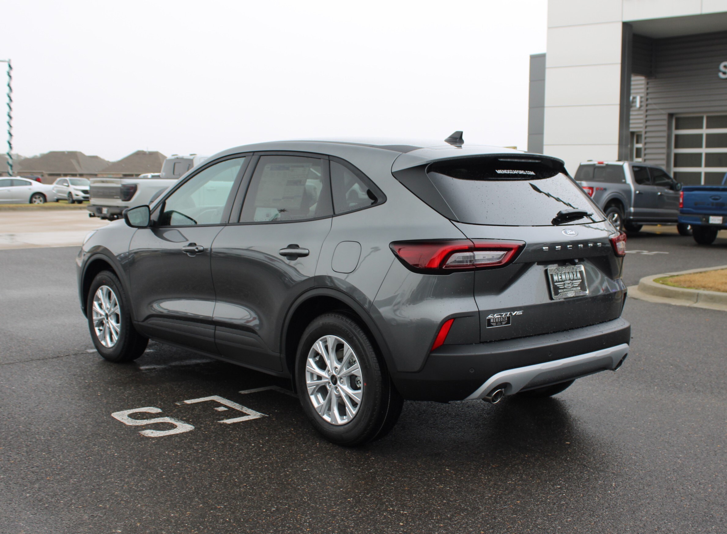 2025 Ford Escape Active photo 2