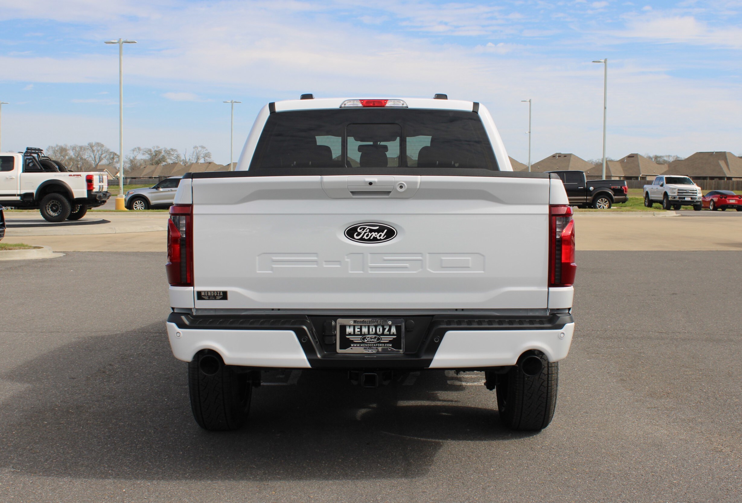 2025 Ford F-150 XLT photo 3
