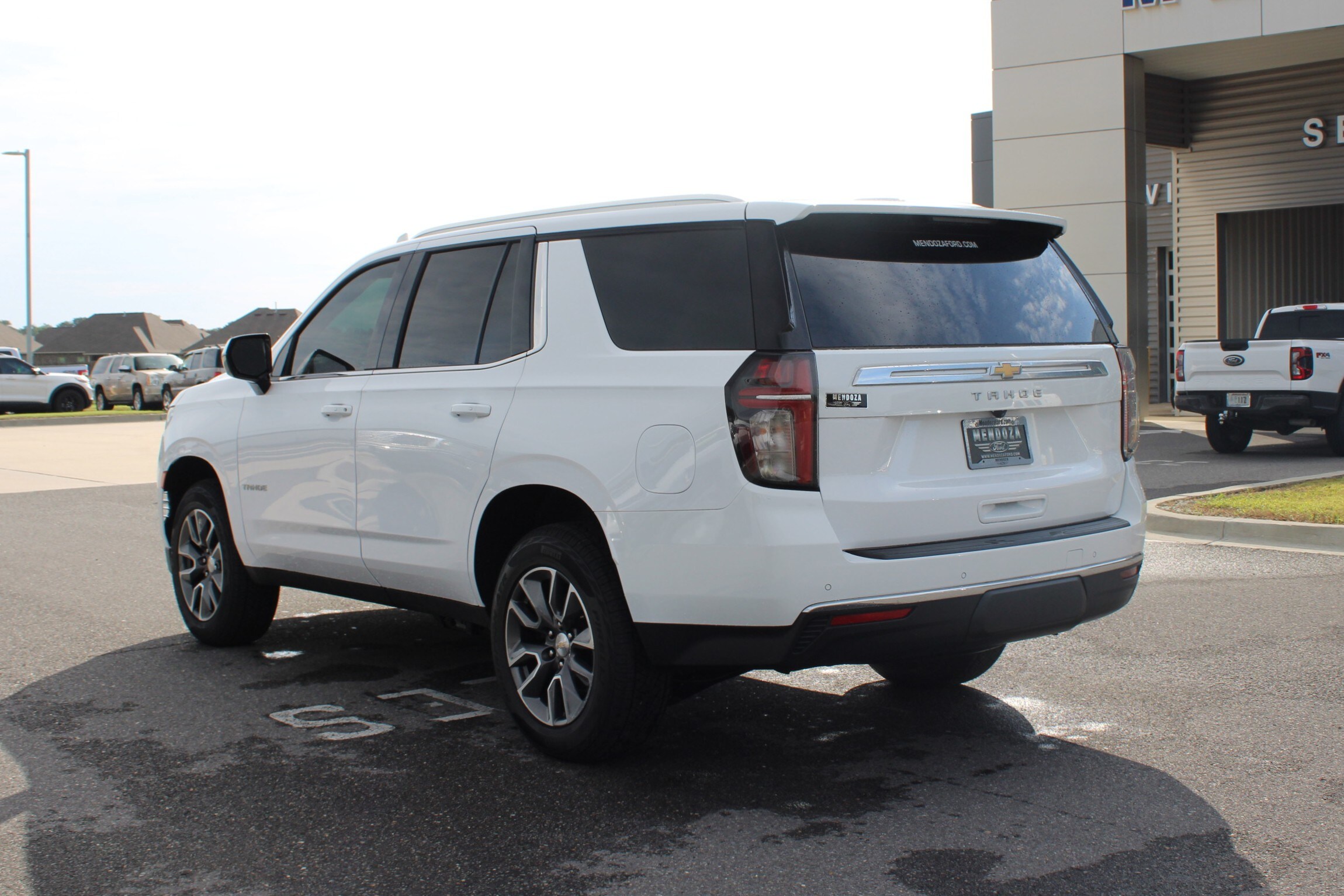 2023 Chevrolet Tahoe LS photo 2