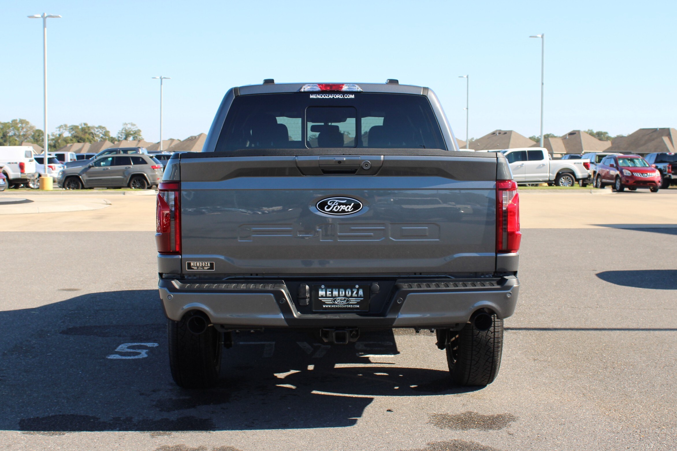 2025 Ford F-150 XLT photo 3