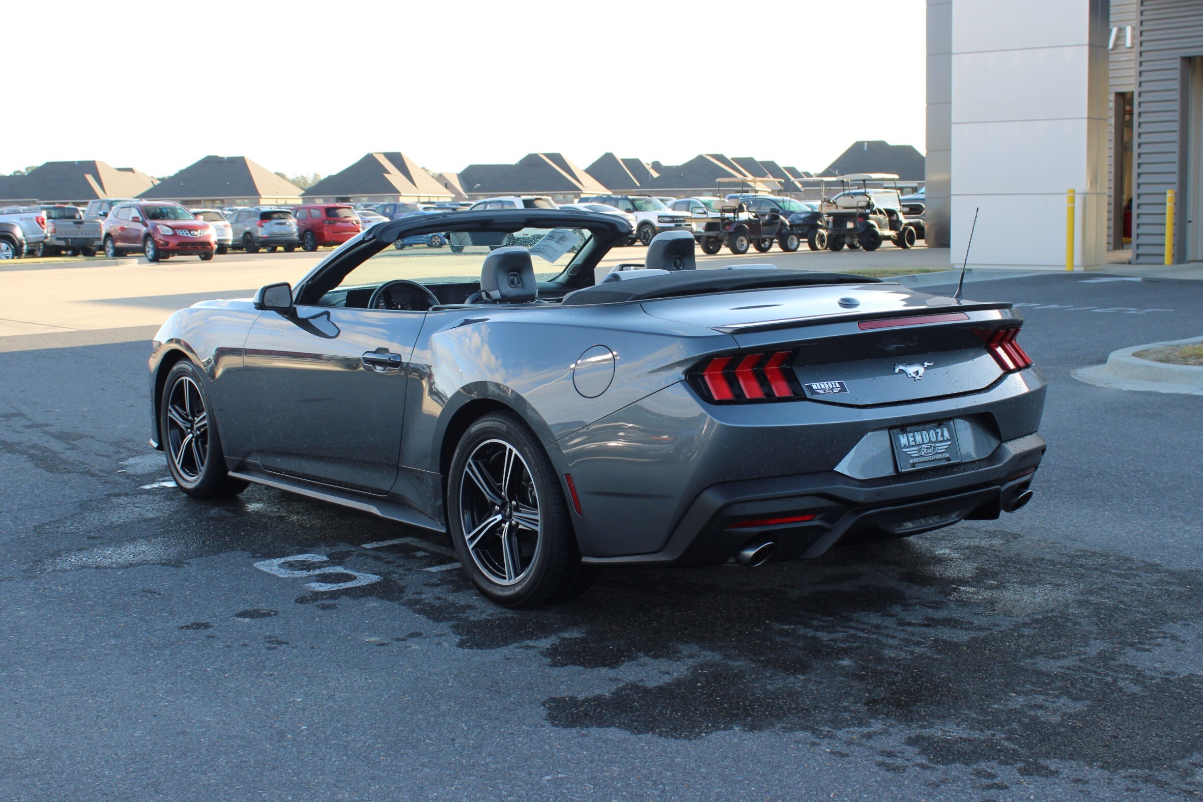 2024 Ford Mustang EcoBoost Premium Convertible photo 2