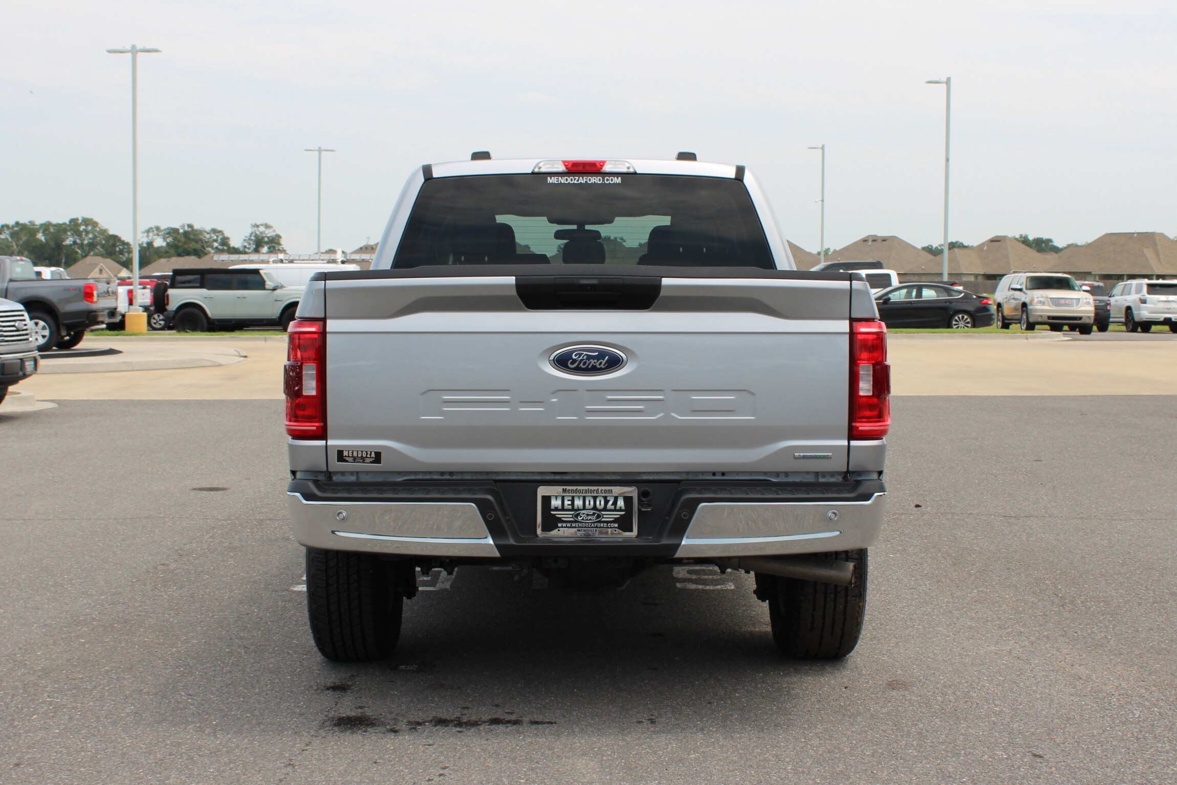 2023 Ford F-150 XLT photo 3