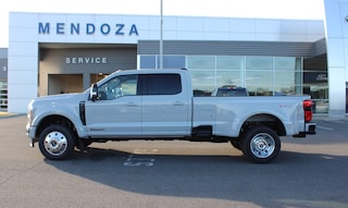2025 Ford F-450 Platinum TRUCK