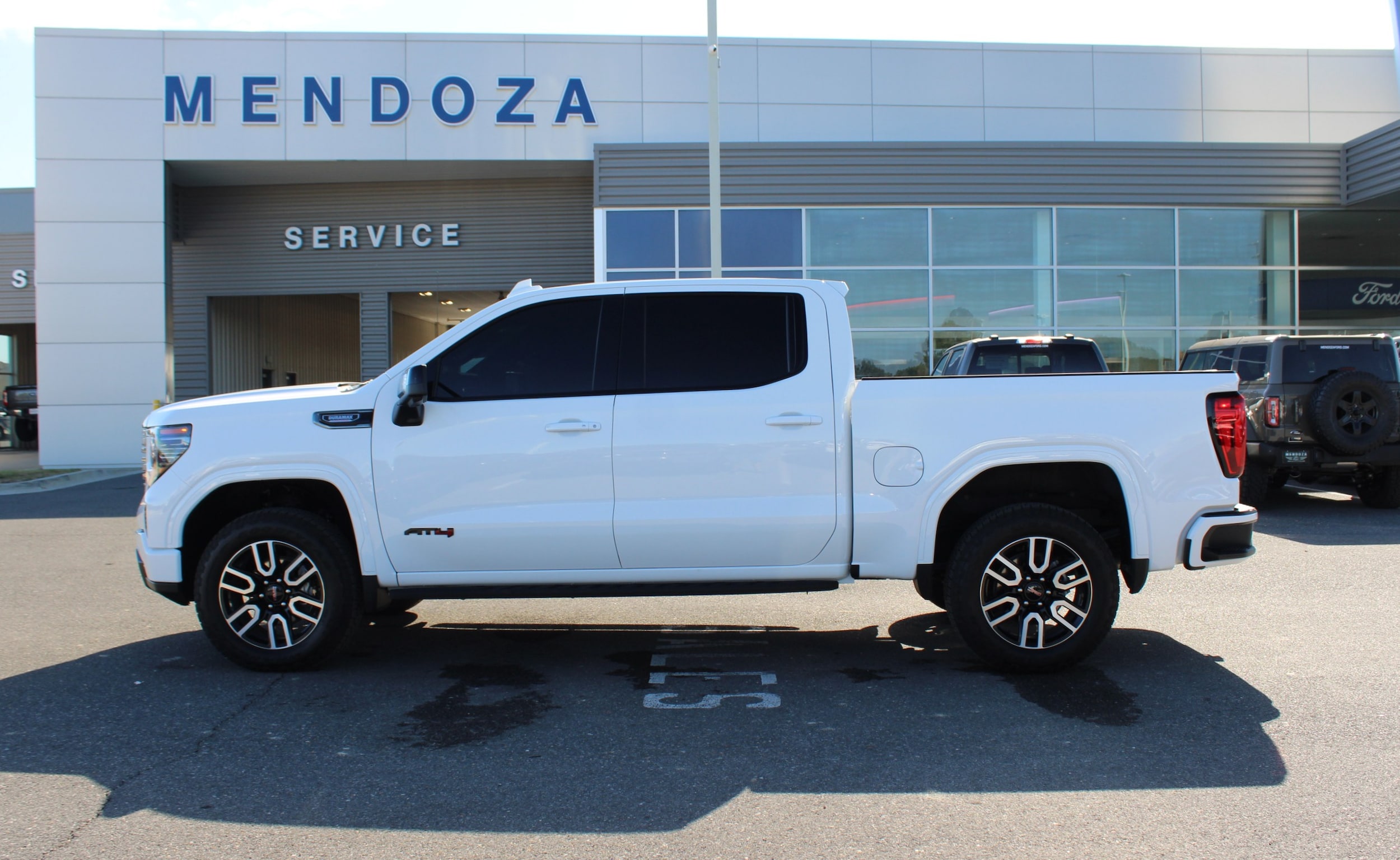 2025 GMC Sierra 1500 AT4's photo