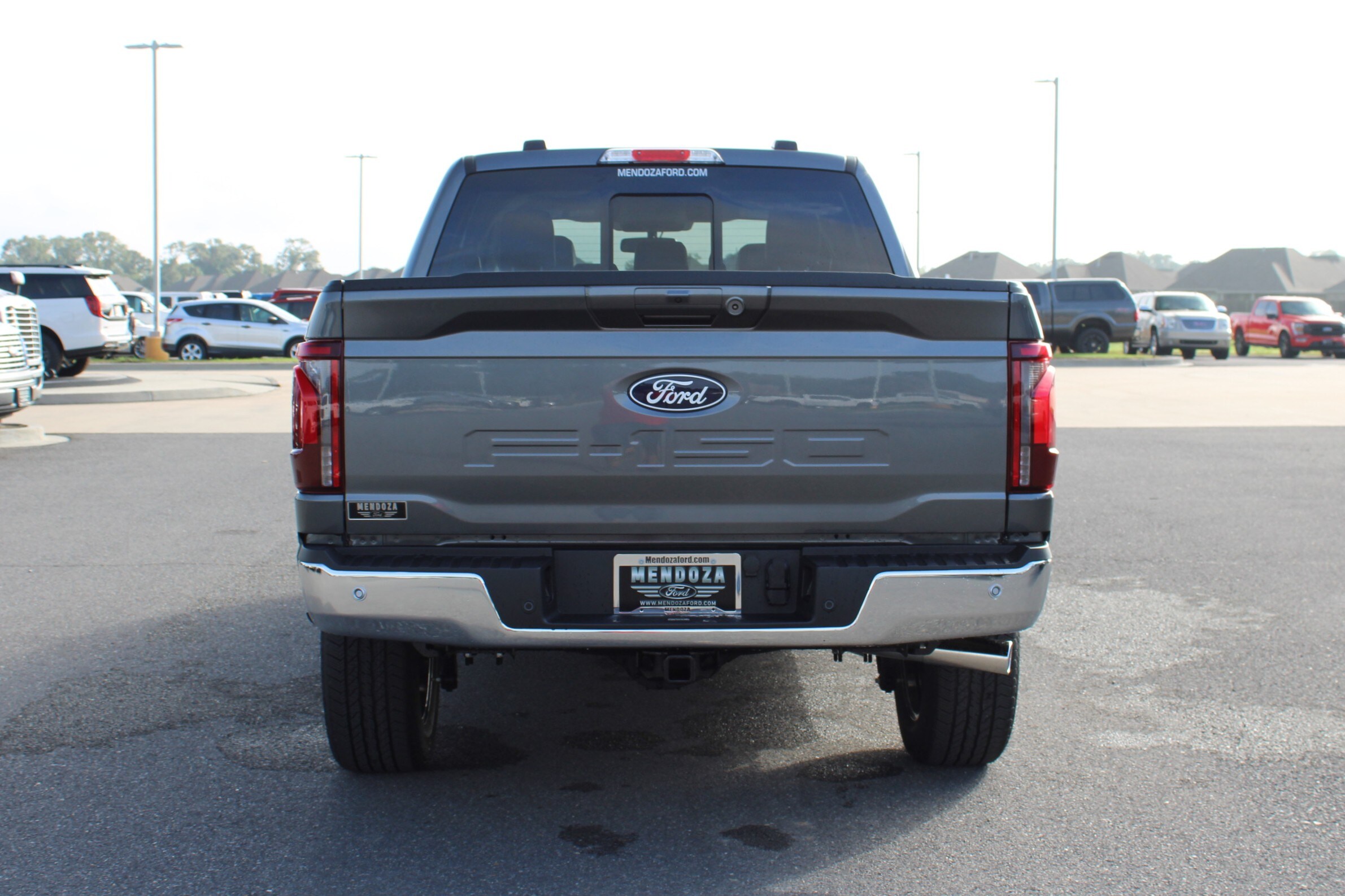 2025 Ford F-150 Lariat photo 3