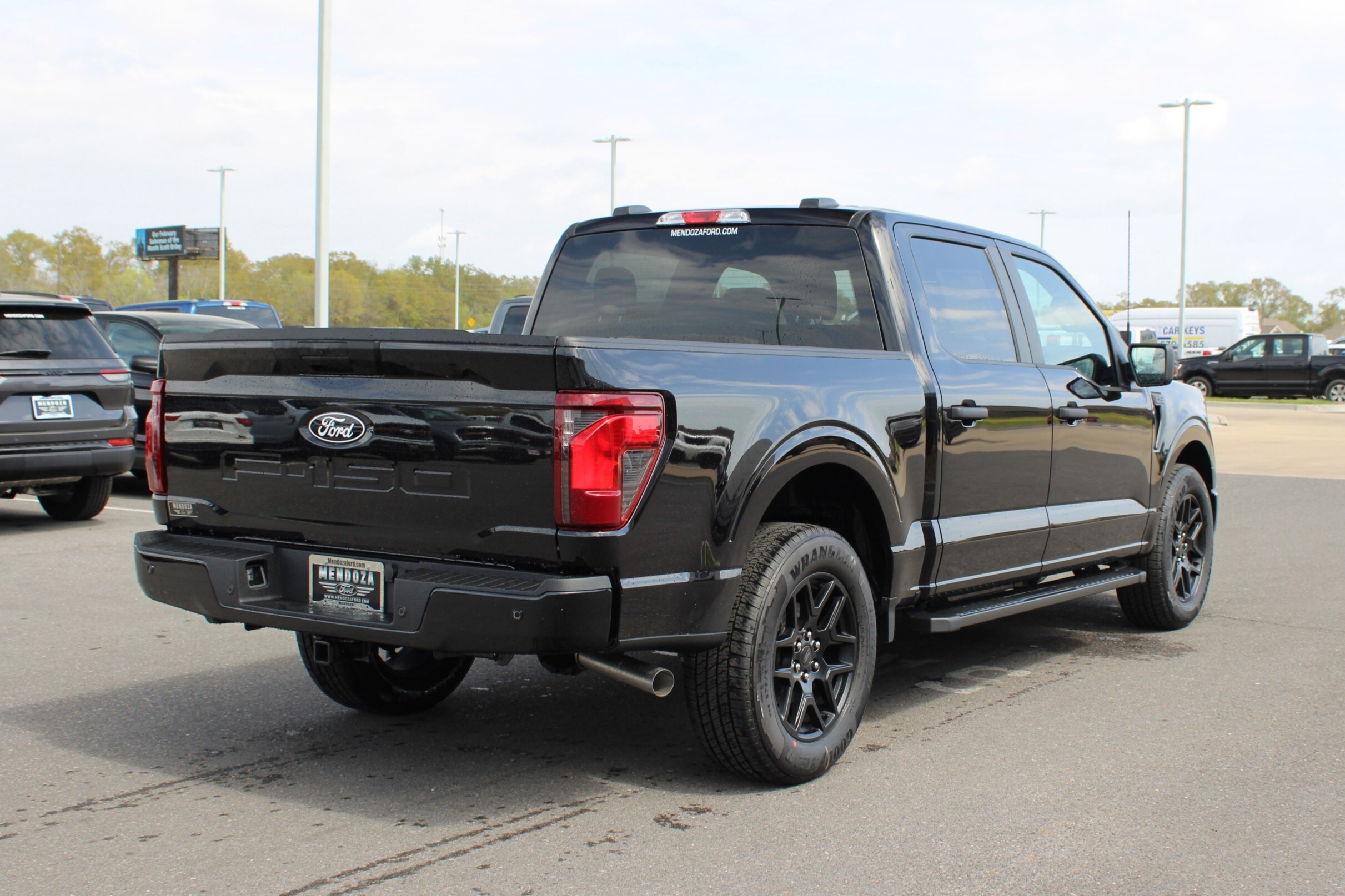 2025 Ford F-150 STX photo 4
