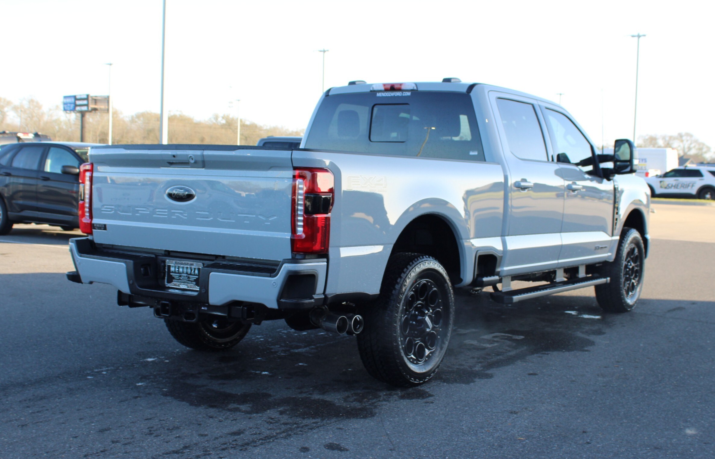 2025 Ford F-250 Lariat photo 3