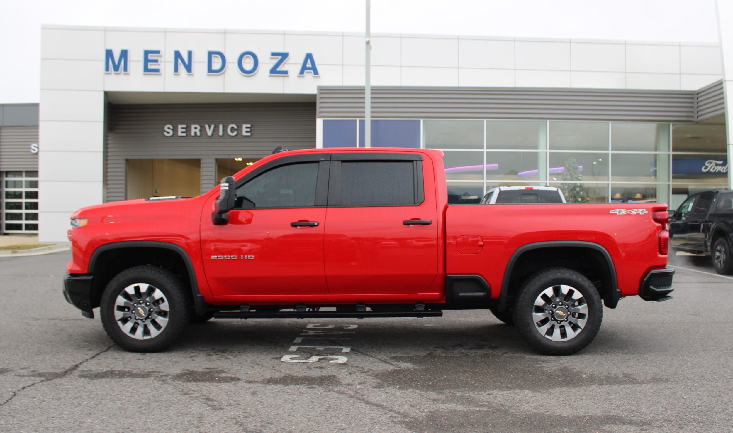 2025 Chevrolet Silverado 2500HD Custom's photo