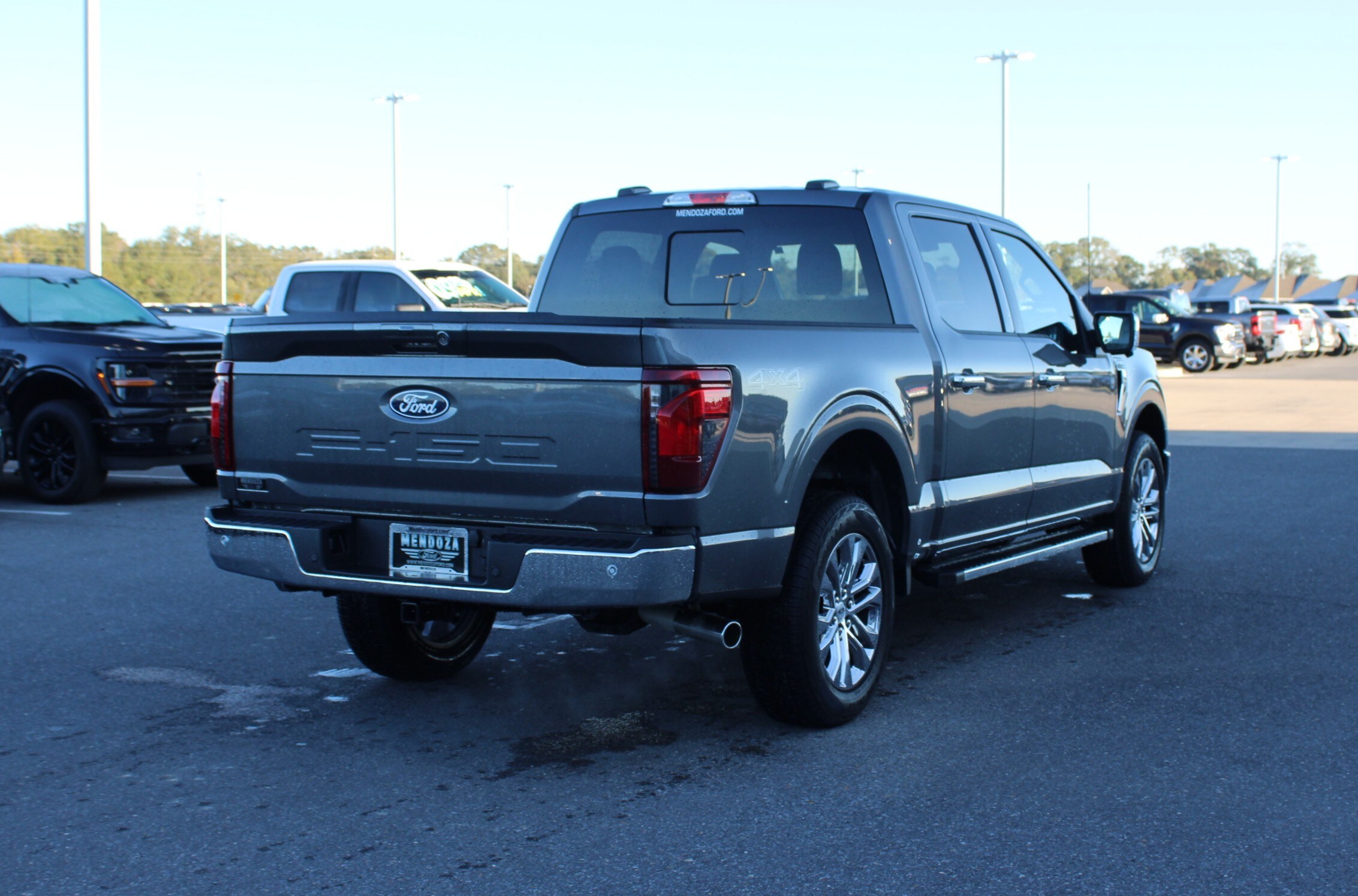 2025 Ford F-150 XLT photo 4