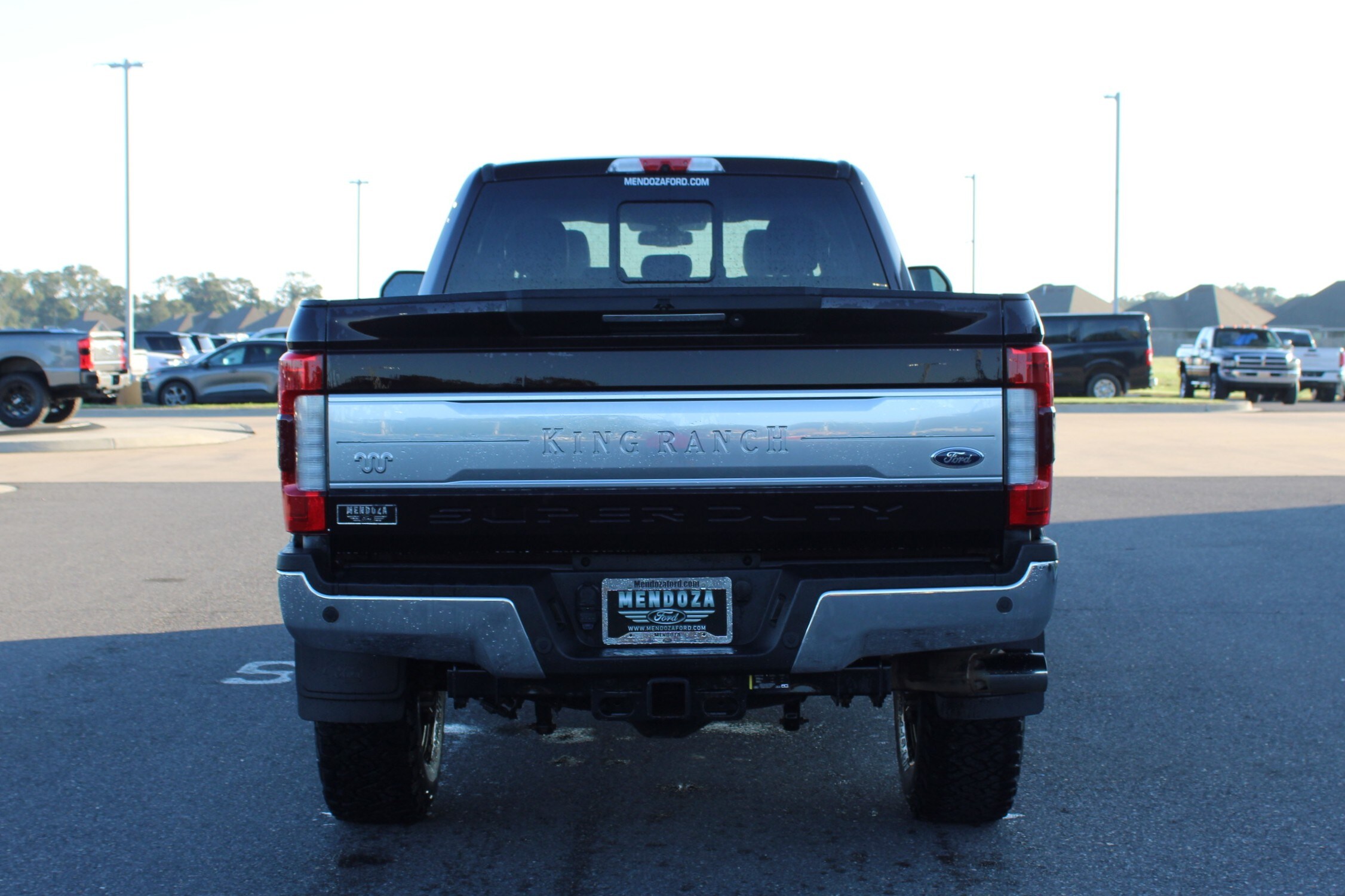2019 Ford F-350 King Ranch photo 2