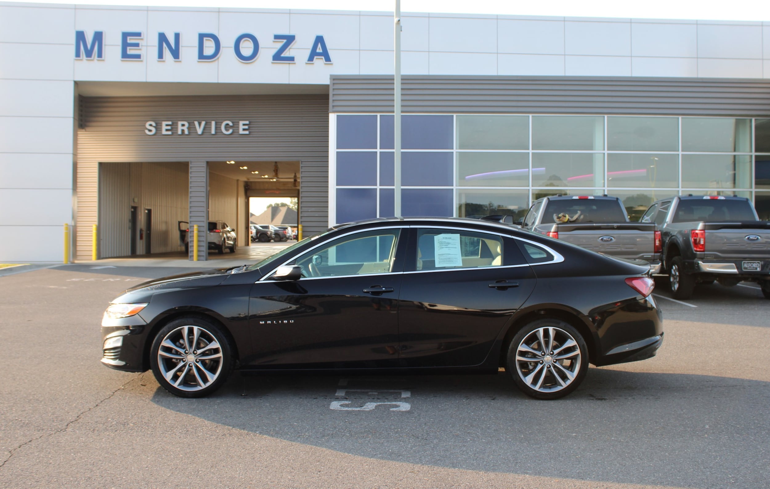 2024 Chevrolet Malibu 2LT