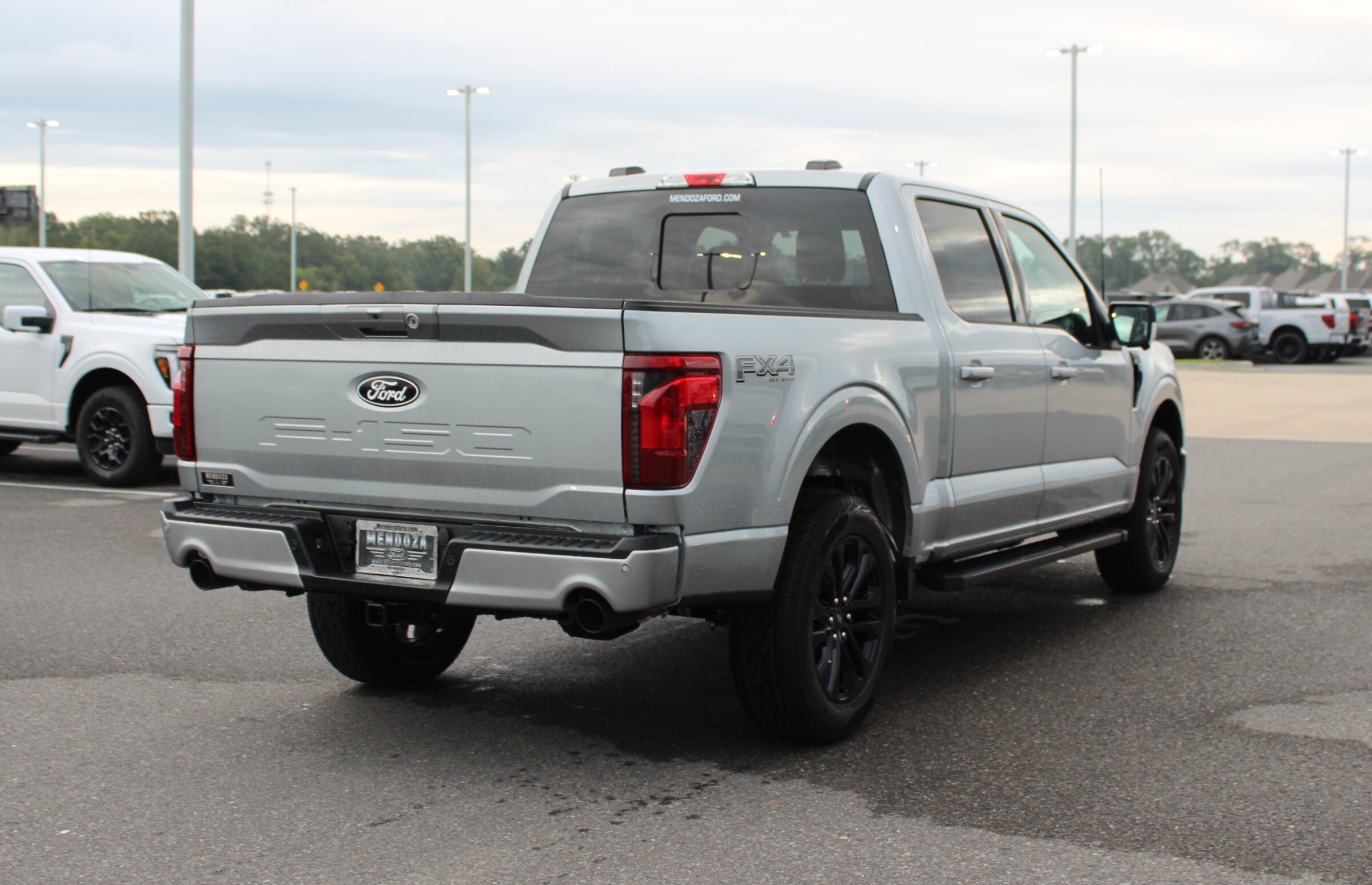 2025 Ford F-150 XLT photo 4