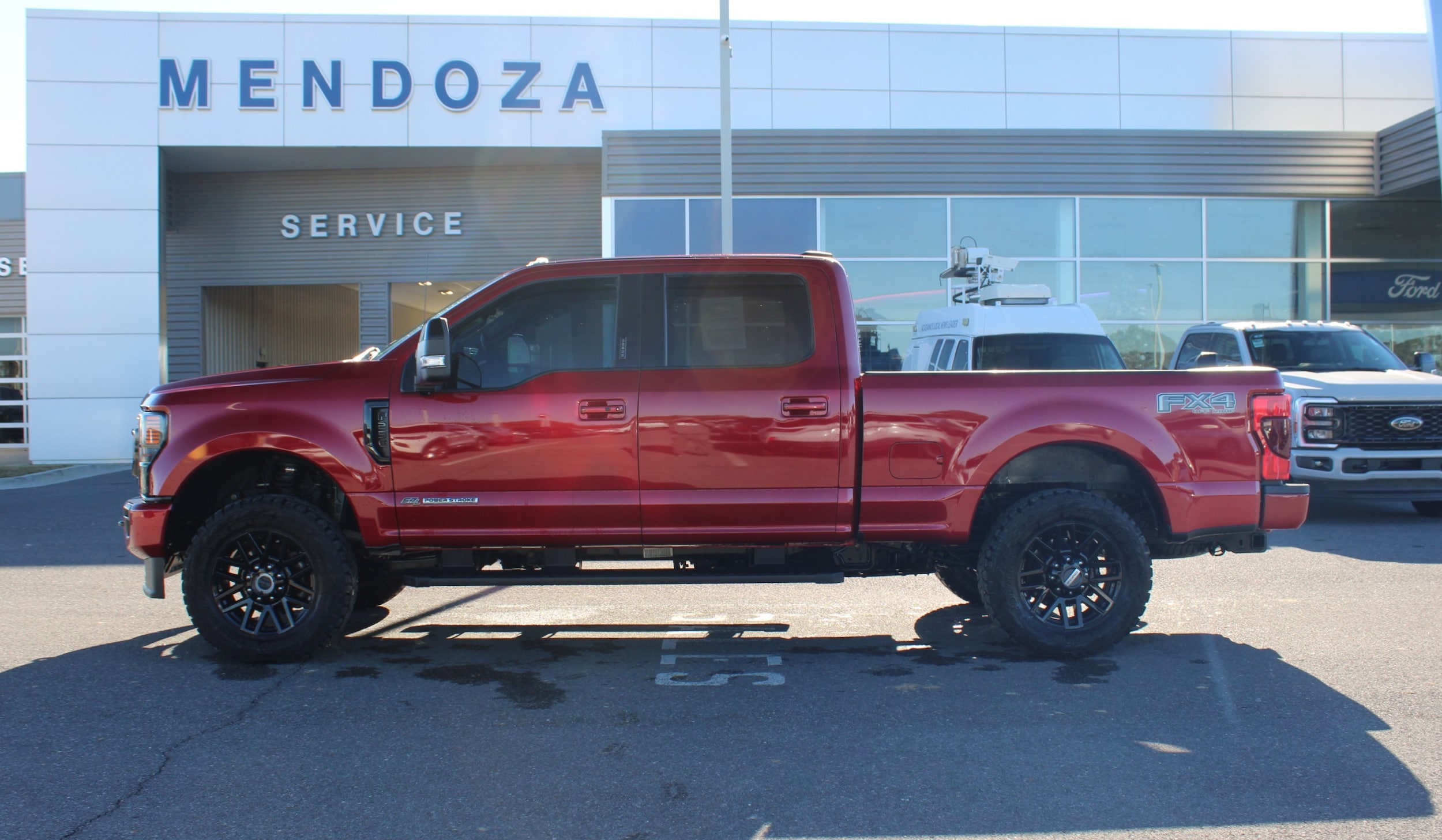 2022 Ford F-250 Super Duty Lariat's photo