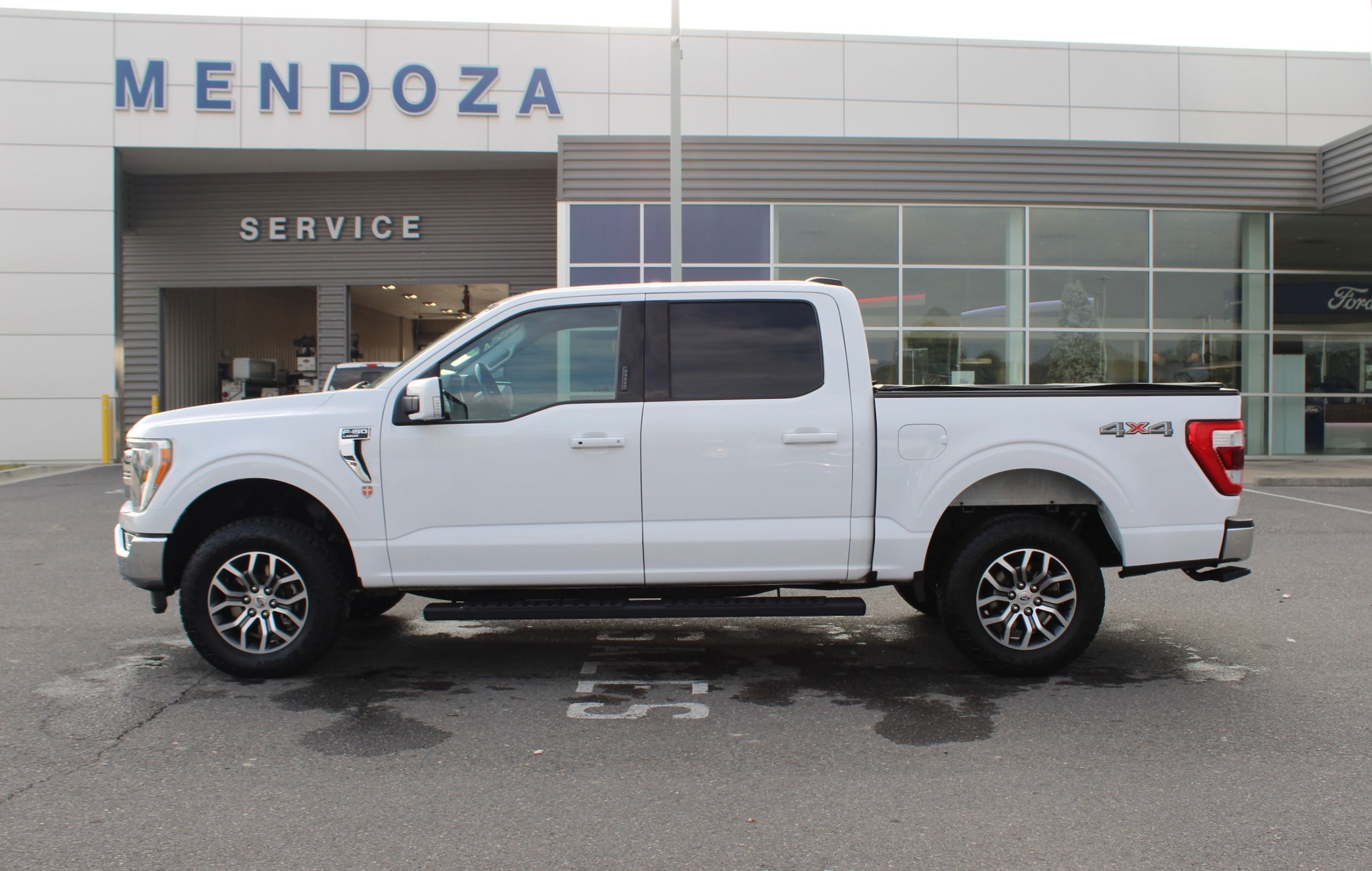 2021 Ford F-150 Lariat's photo