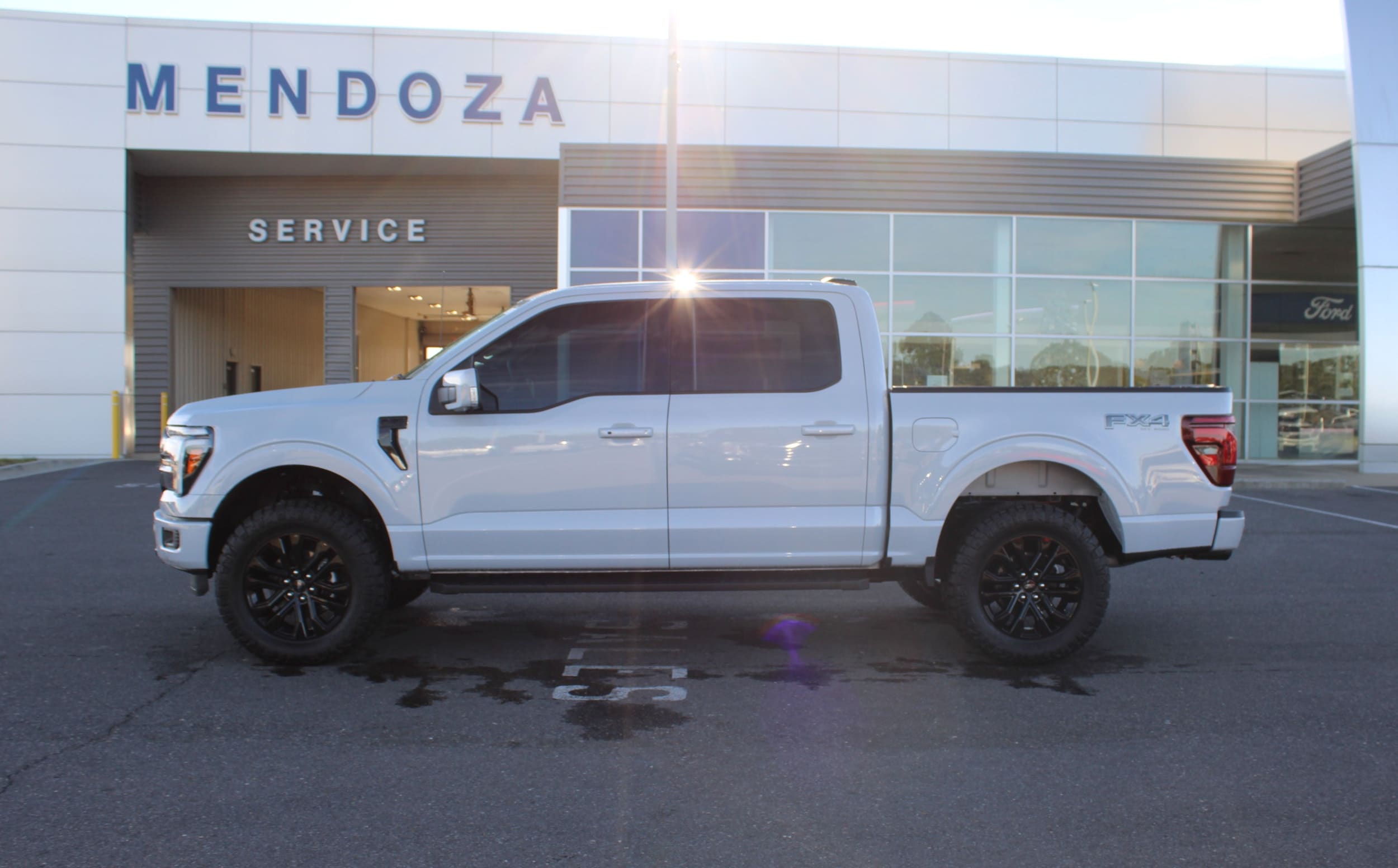 2025 Ford F-150 Lariat's photo