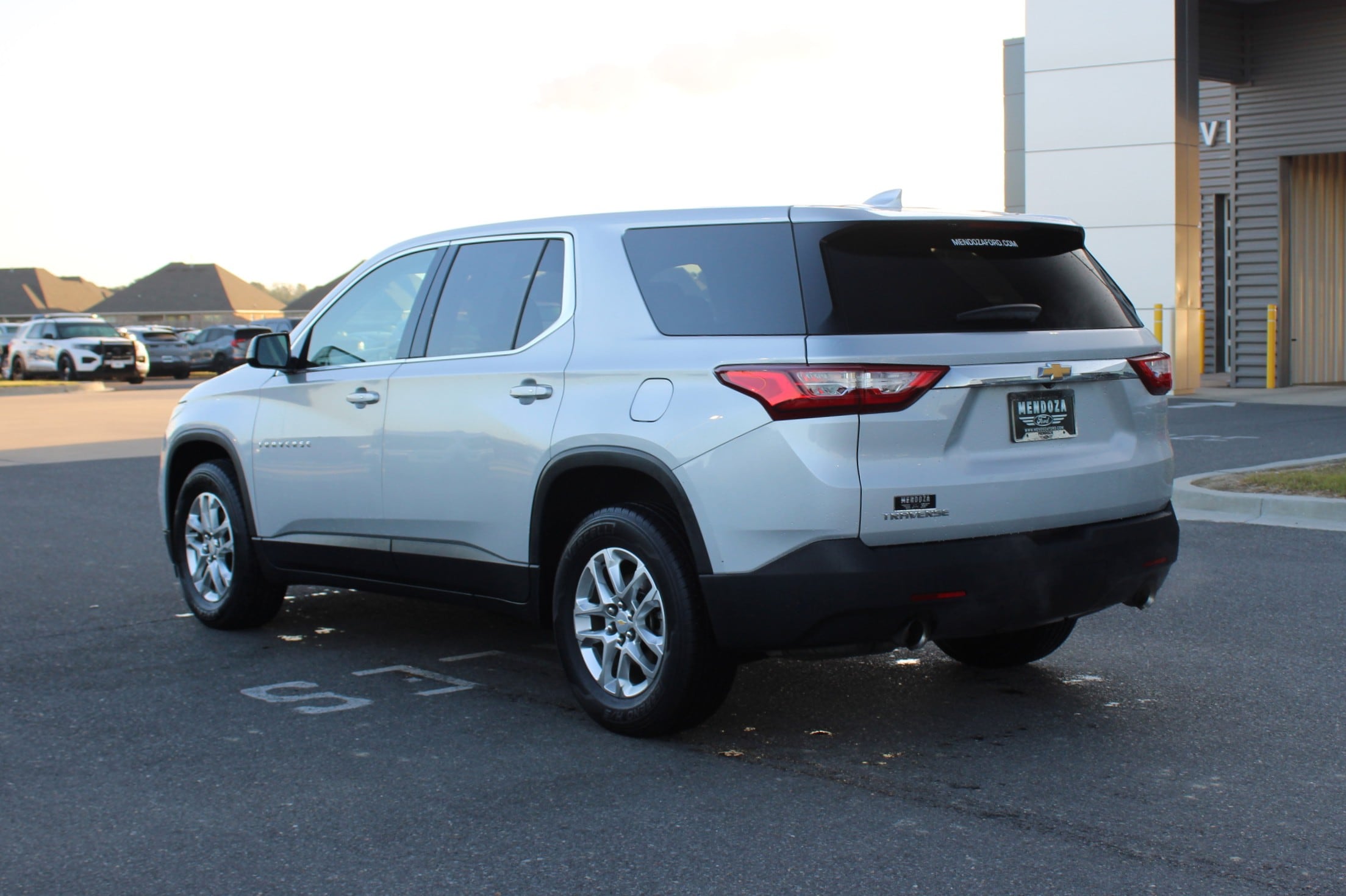 Used 2020 Chevrolet Traverse LS with VIN 1GNERFKW6LJ310868 for sale in Maurice, LA