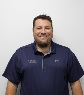 Staff member Lee Fuller from ID_01740b