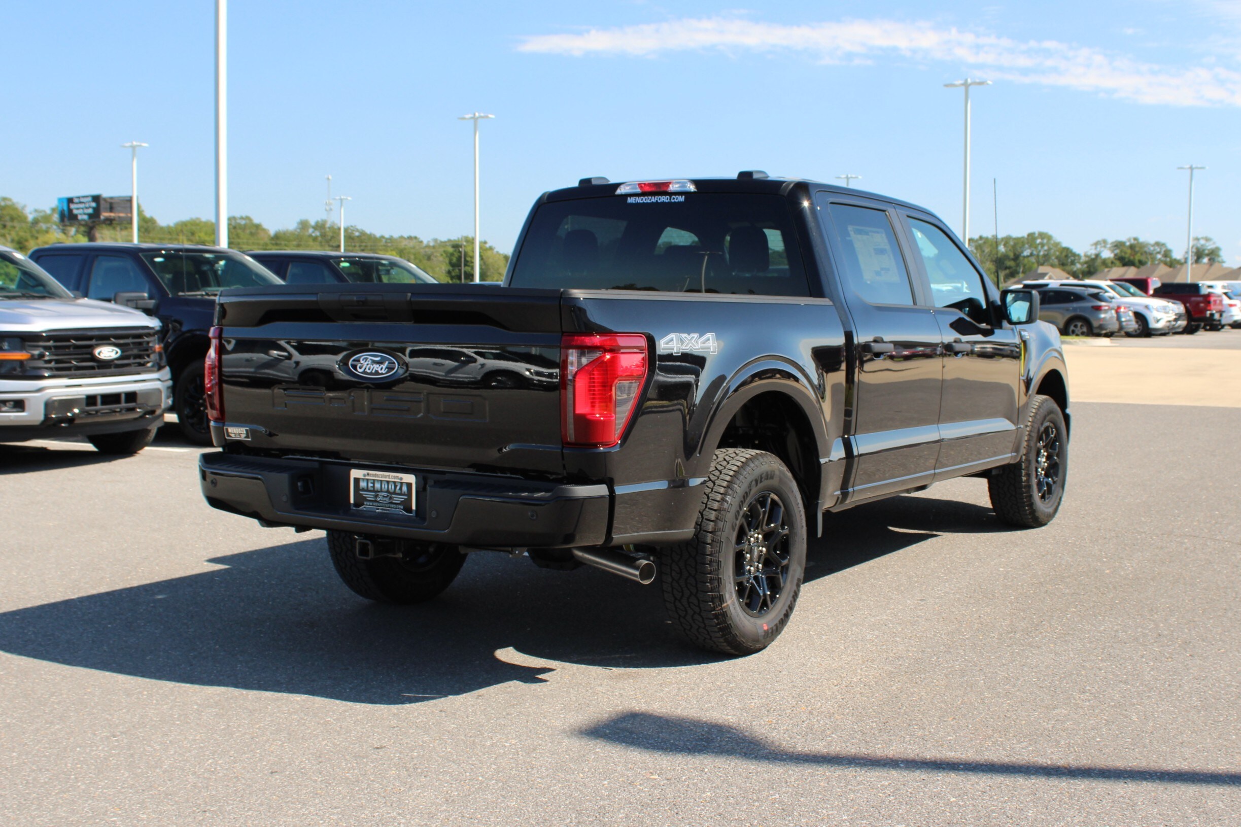 2025 Ford F-150 STX photo 4