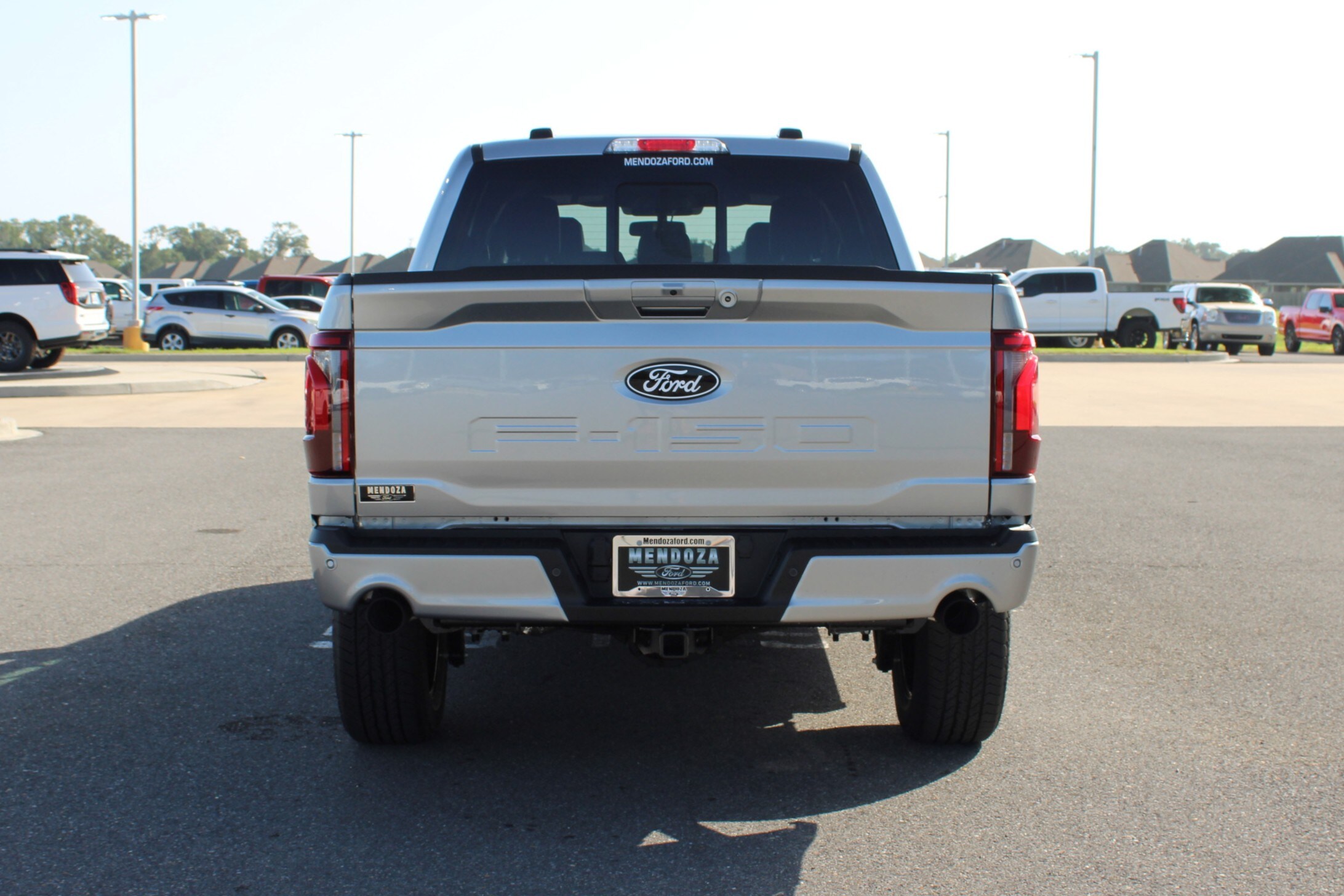 2025 Ford F-150 Lariat photo 3