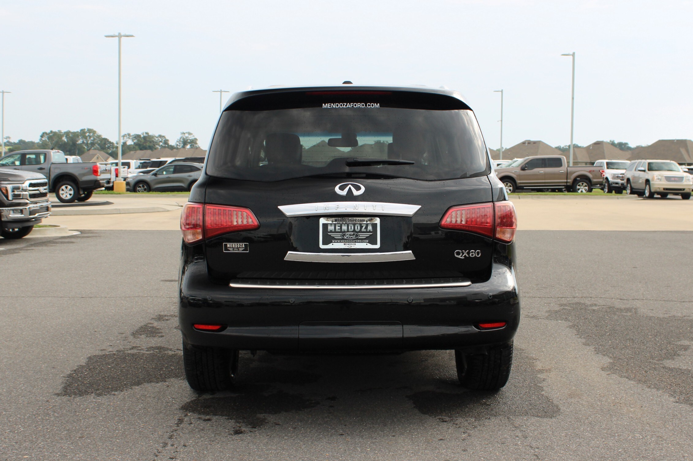 2014 Infiniti QX80 photo 3