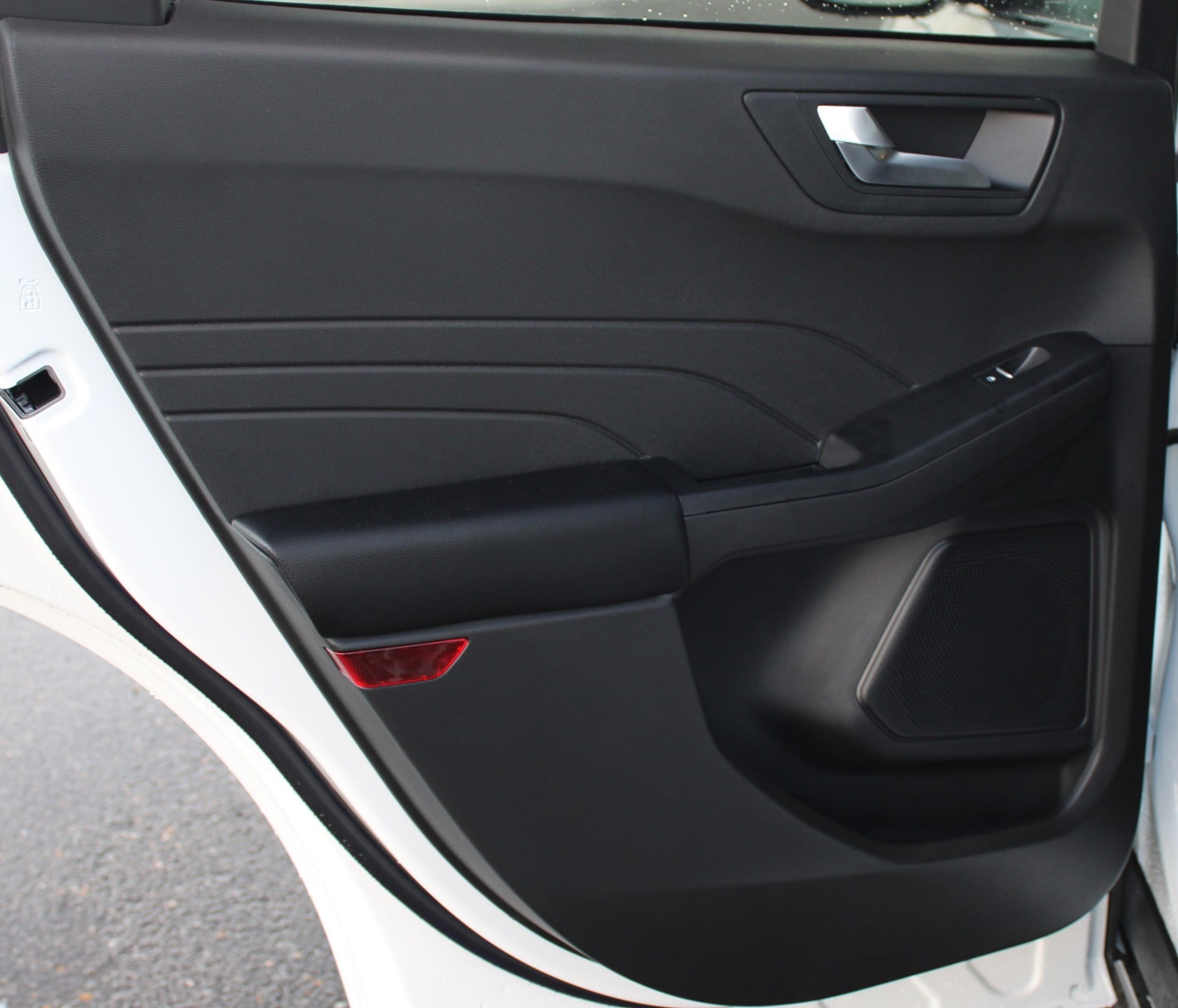 2025 Ford Escape Plug-in hybrid PHEV - Photo 16