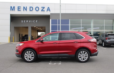 2023 Ford Edge Titanium SUV
