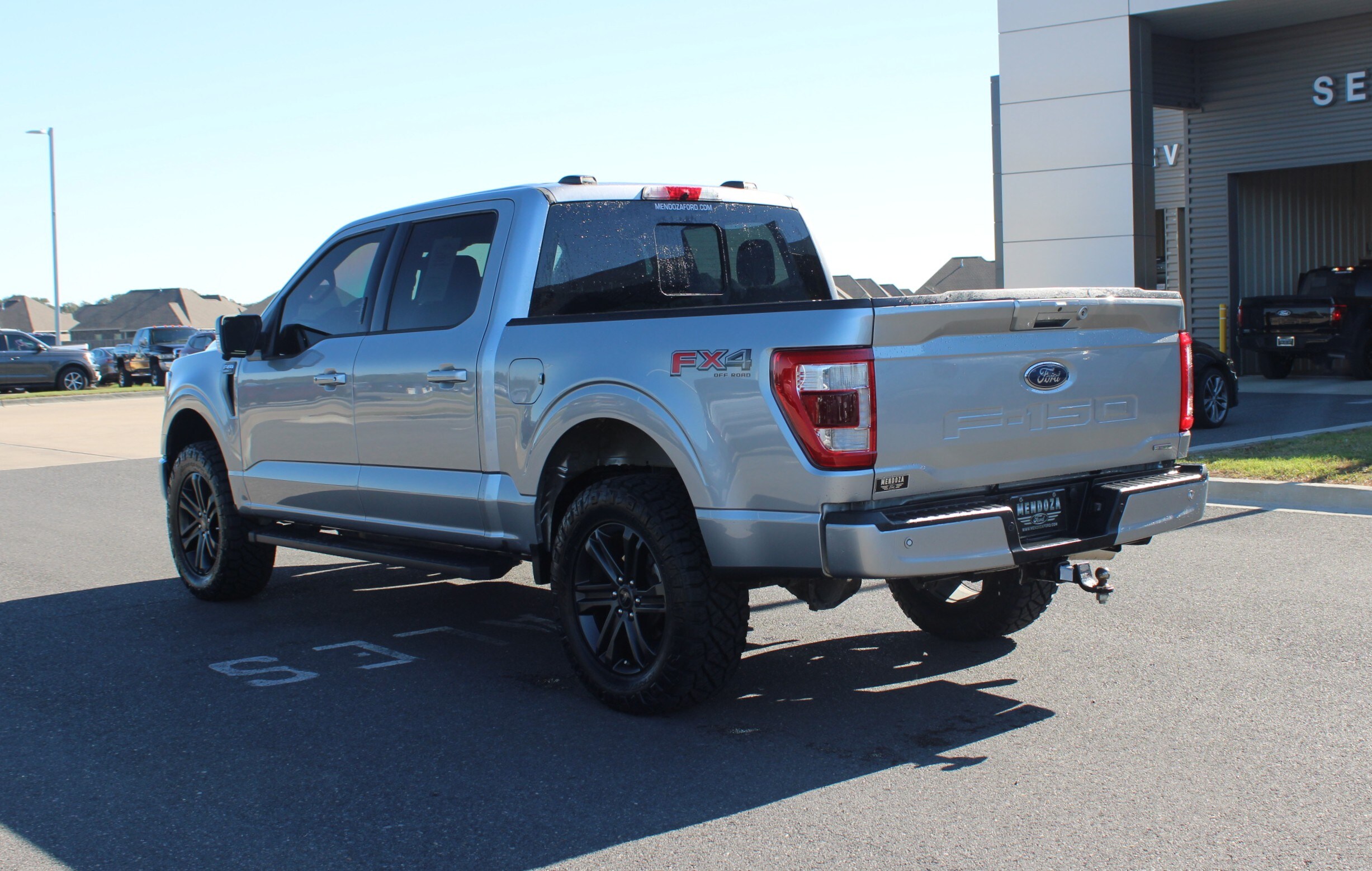 2022 Ford F-150 Lariat photo 2